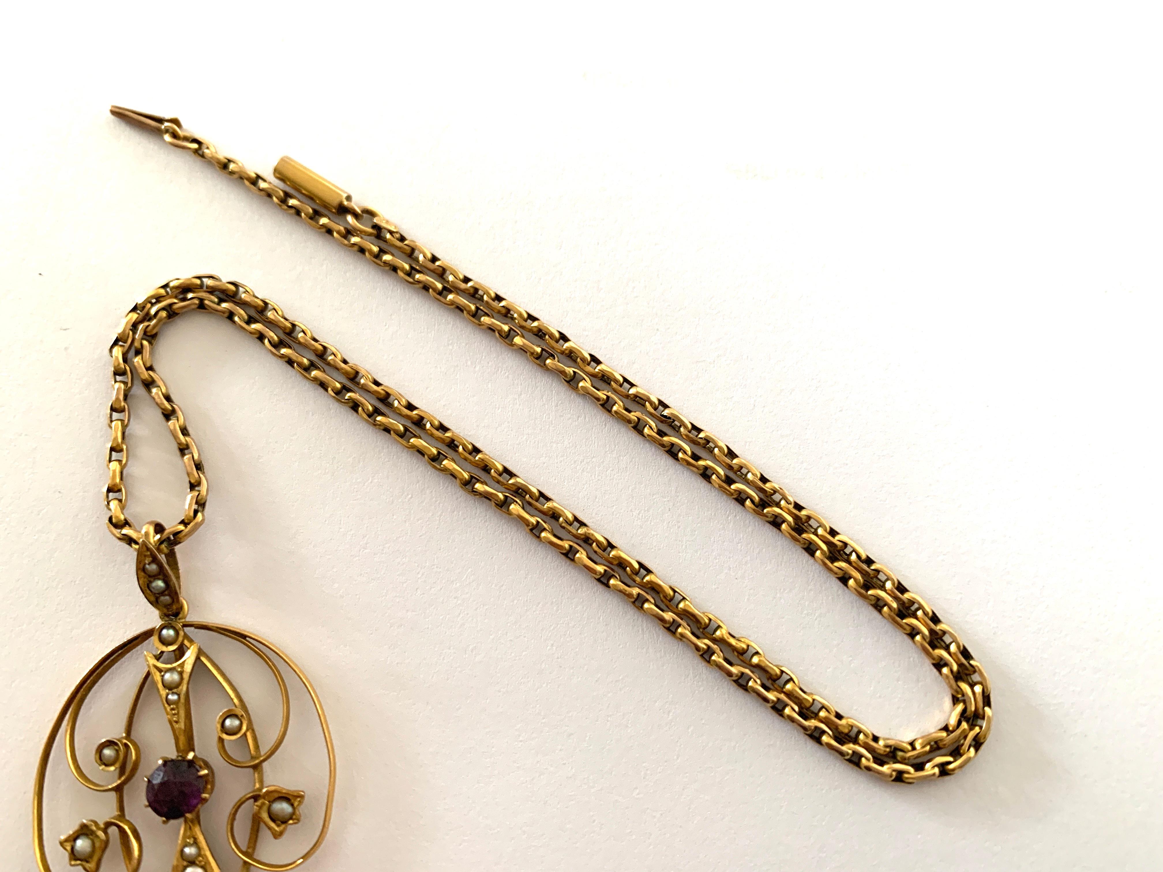 Edwardian 9ct Gold Necklace  In Good Condition For Sale In London, GB