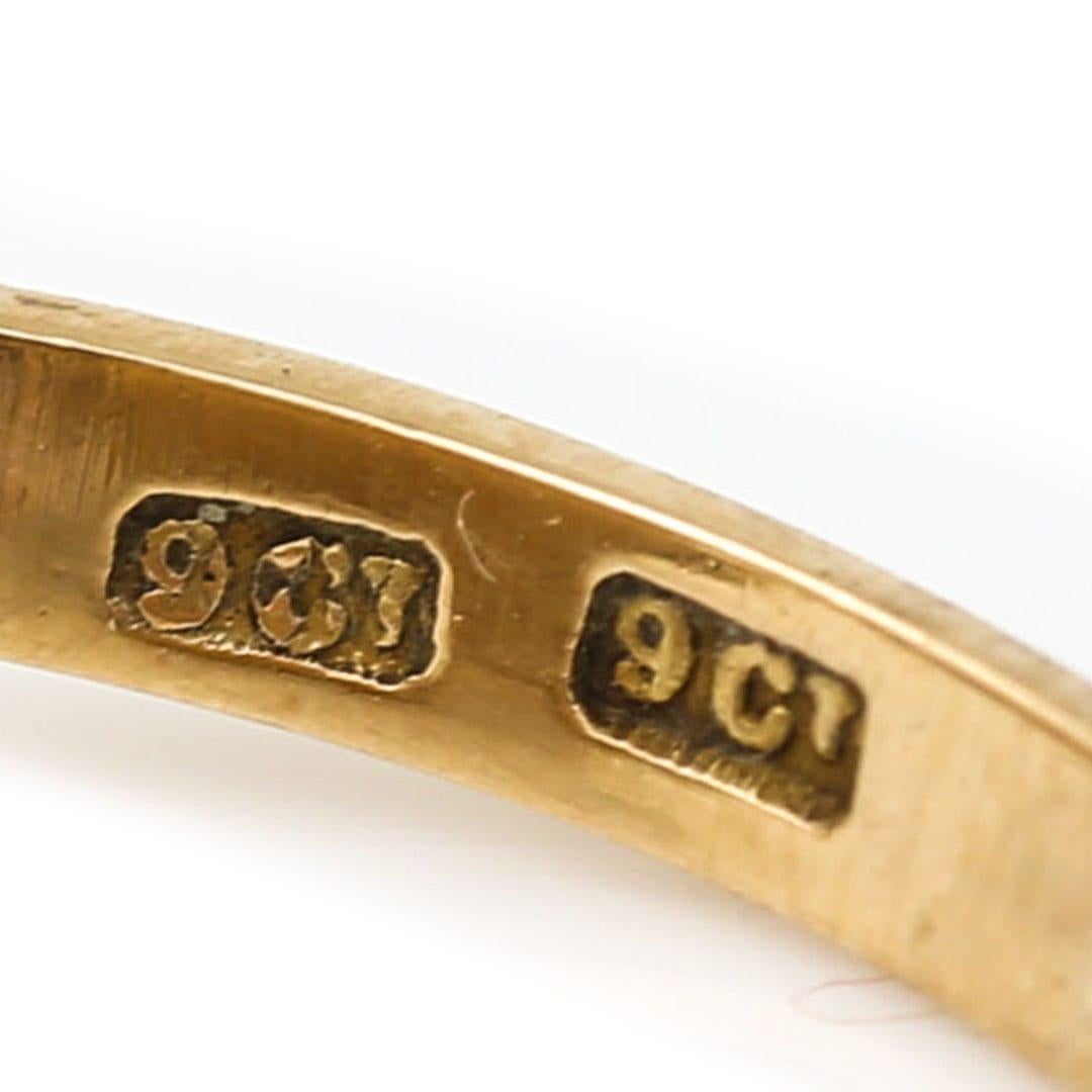 Edwardian 9ct gold ‘R’ Initial Onyx Signet Ring Circa 1900 3