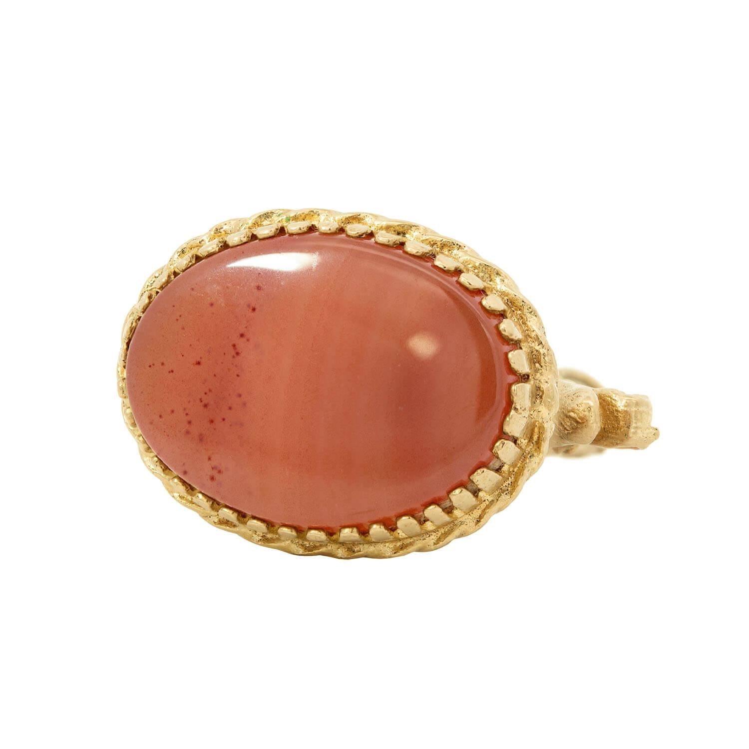 Grezzo Edwardian 9k Carnelian Knight Chess Piece Fob in vendita