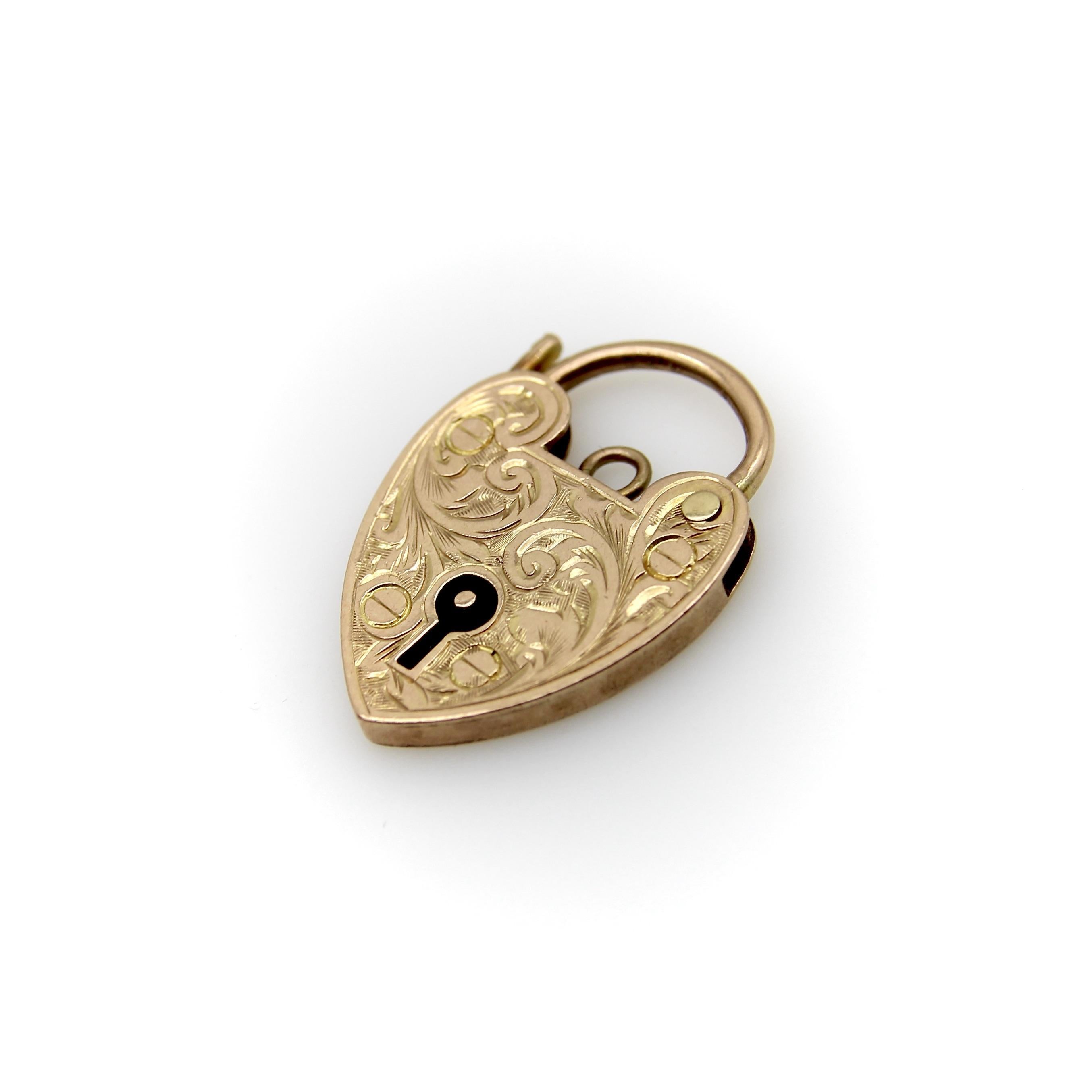 Women's or Men's Edwardian 9K Gold Hand Engraved Heart Padlock