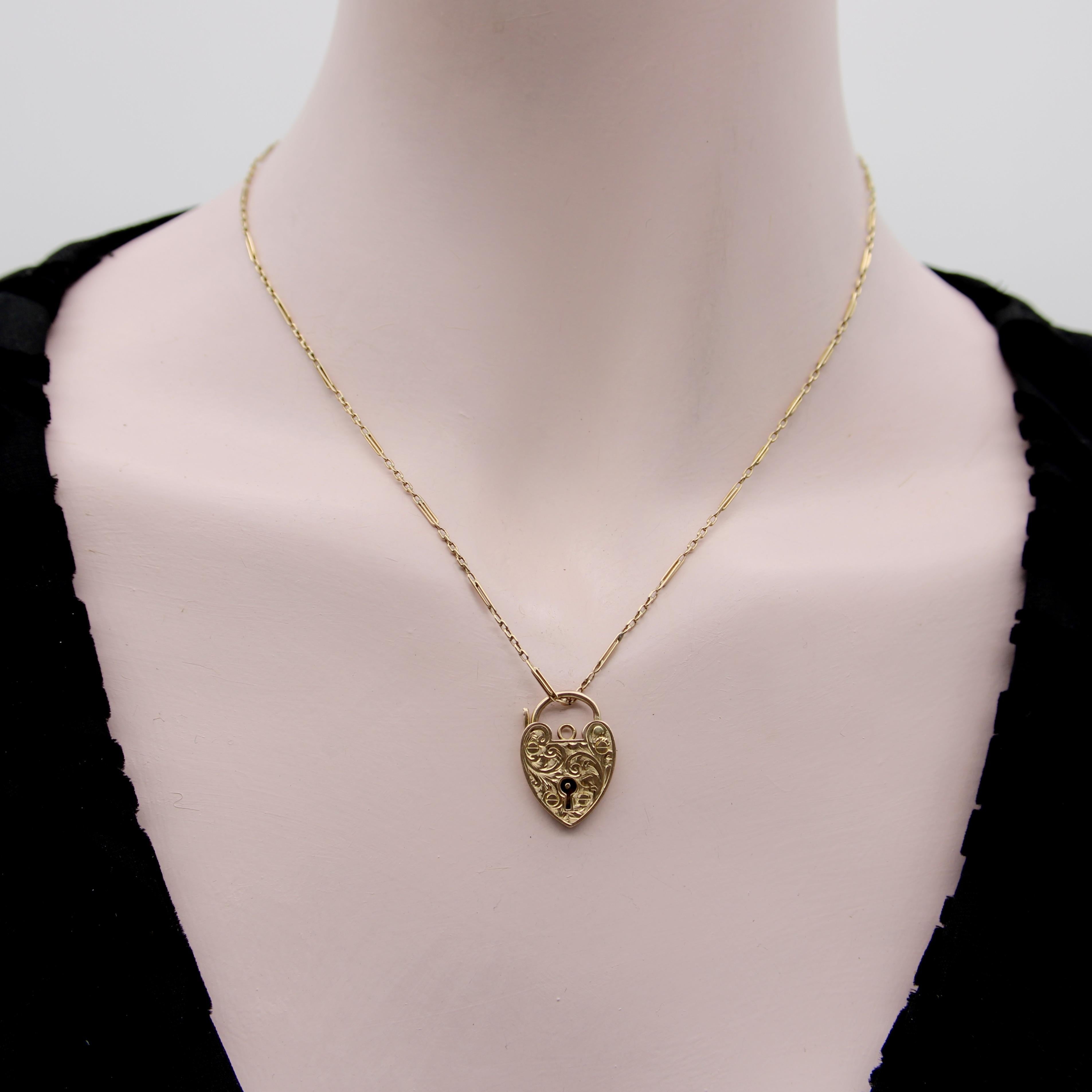 Edwardian 9K Gold Hand Engraved Heart Padlock 5