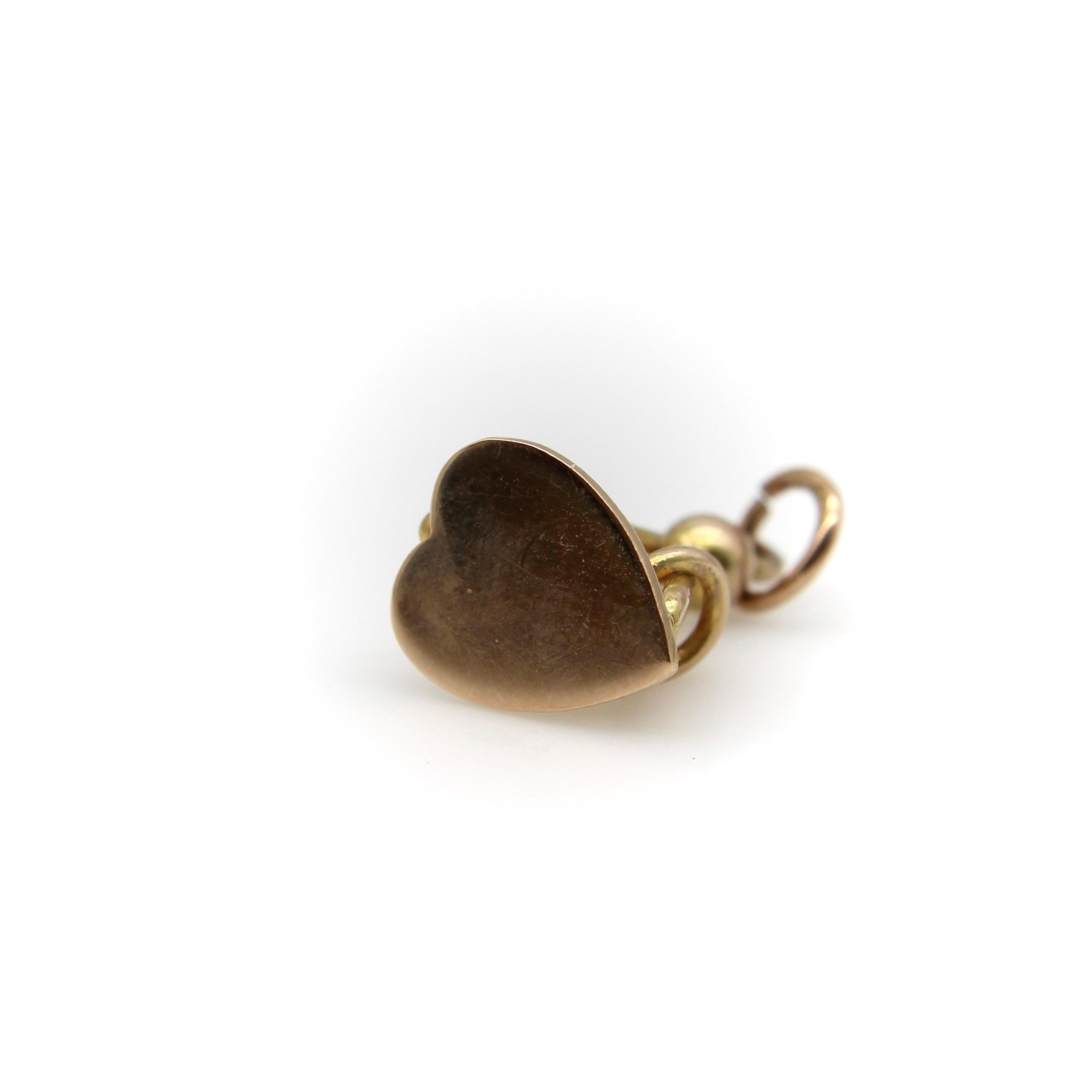 Edwardian 9K Gold Heart Fob For Sale 1