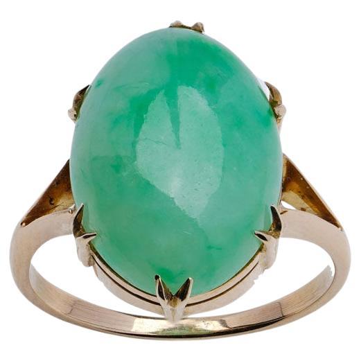 Edwardian 9 Karat Gold Ring with Oval, Cut 7.00 Carats, Jade For Sale