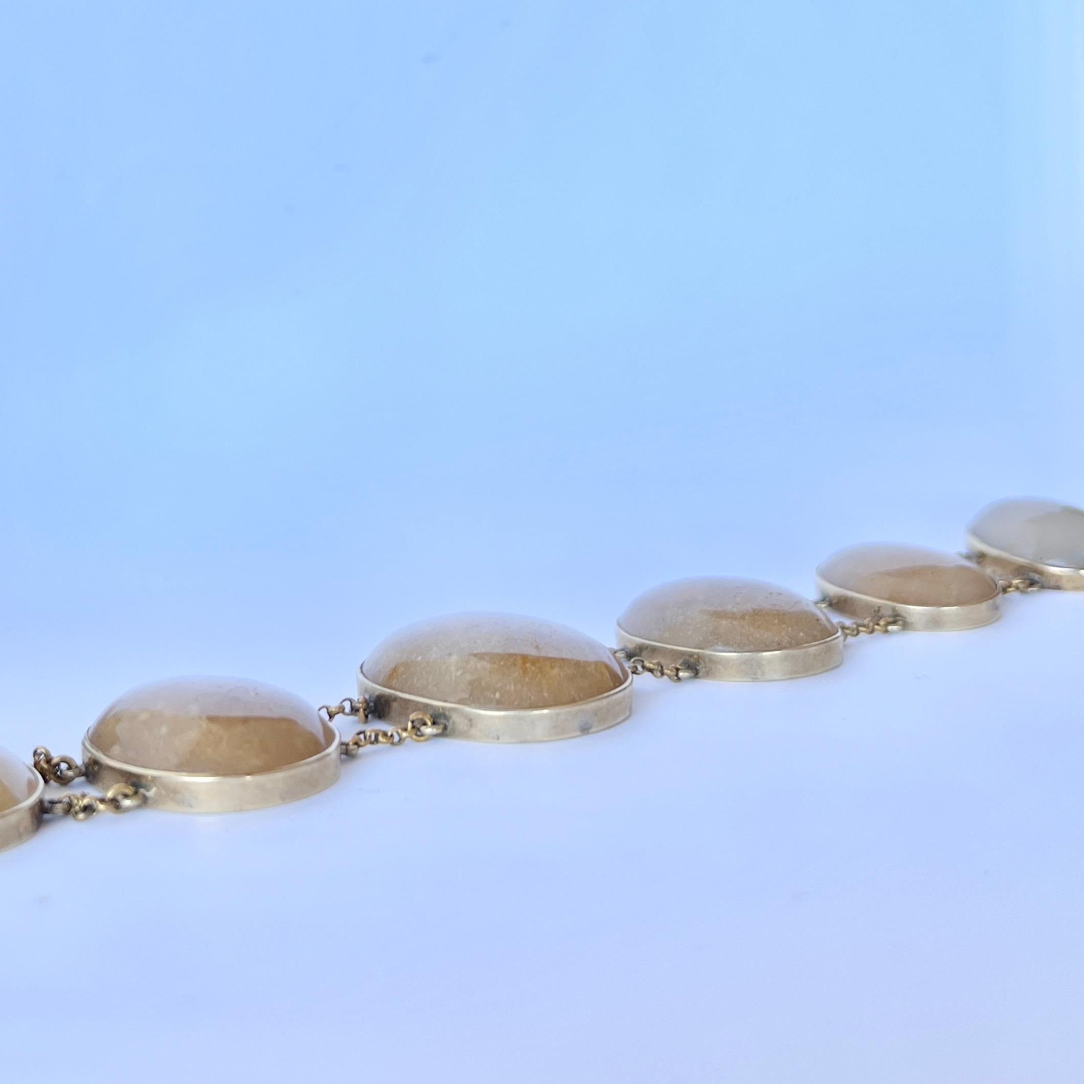 Edwardian Agate and 9 Carat Gold Bracelet In Good Condition For Sale In Chipping Campden, GB