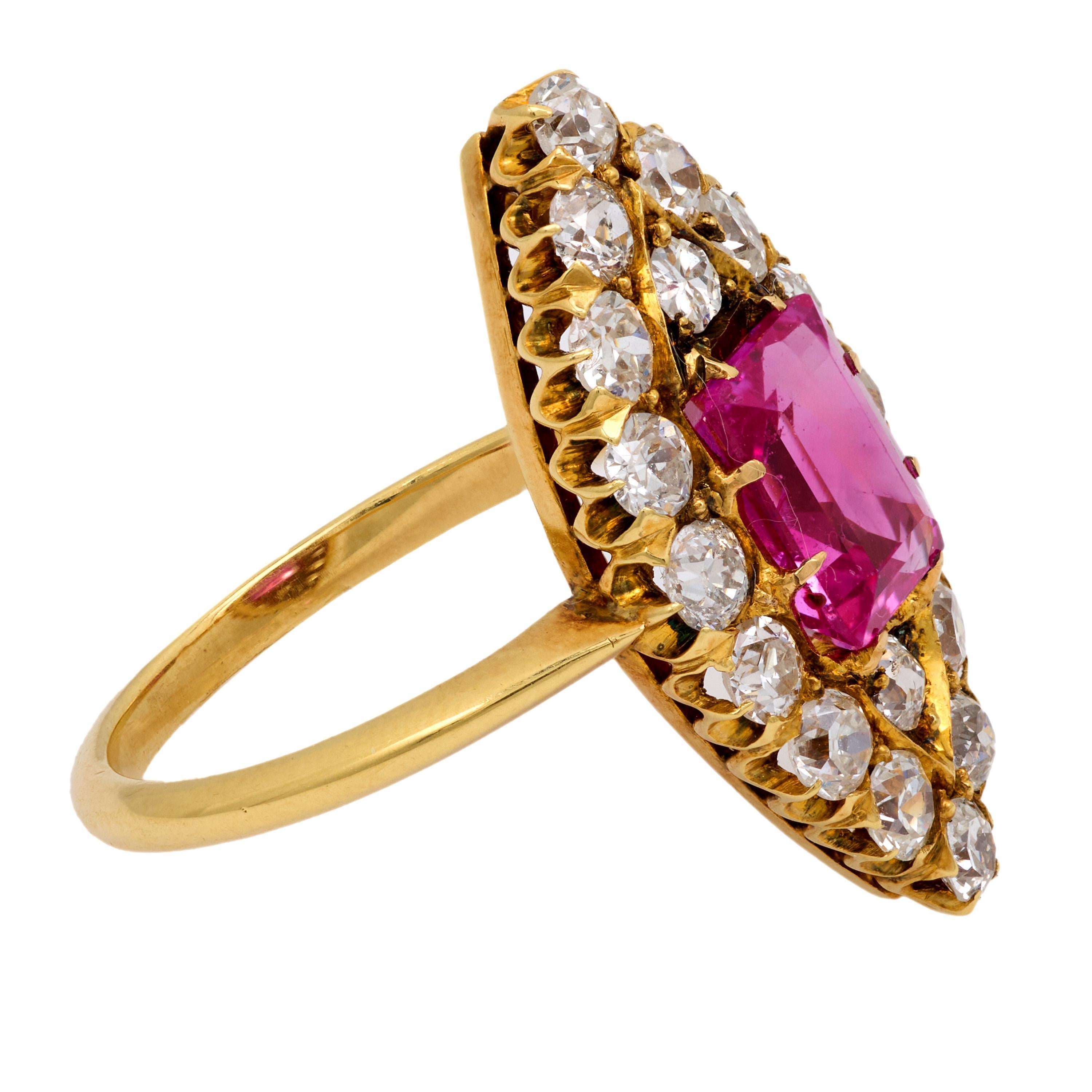 Edwardian AGL 2.12 carat Burma no heat ruby diamond 18k yellow gold Navette ring In condizioni buone in vendita a Beverly Hills, CA