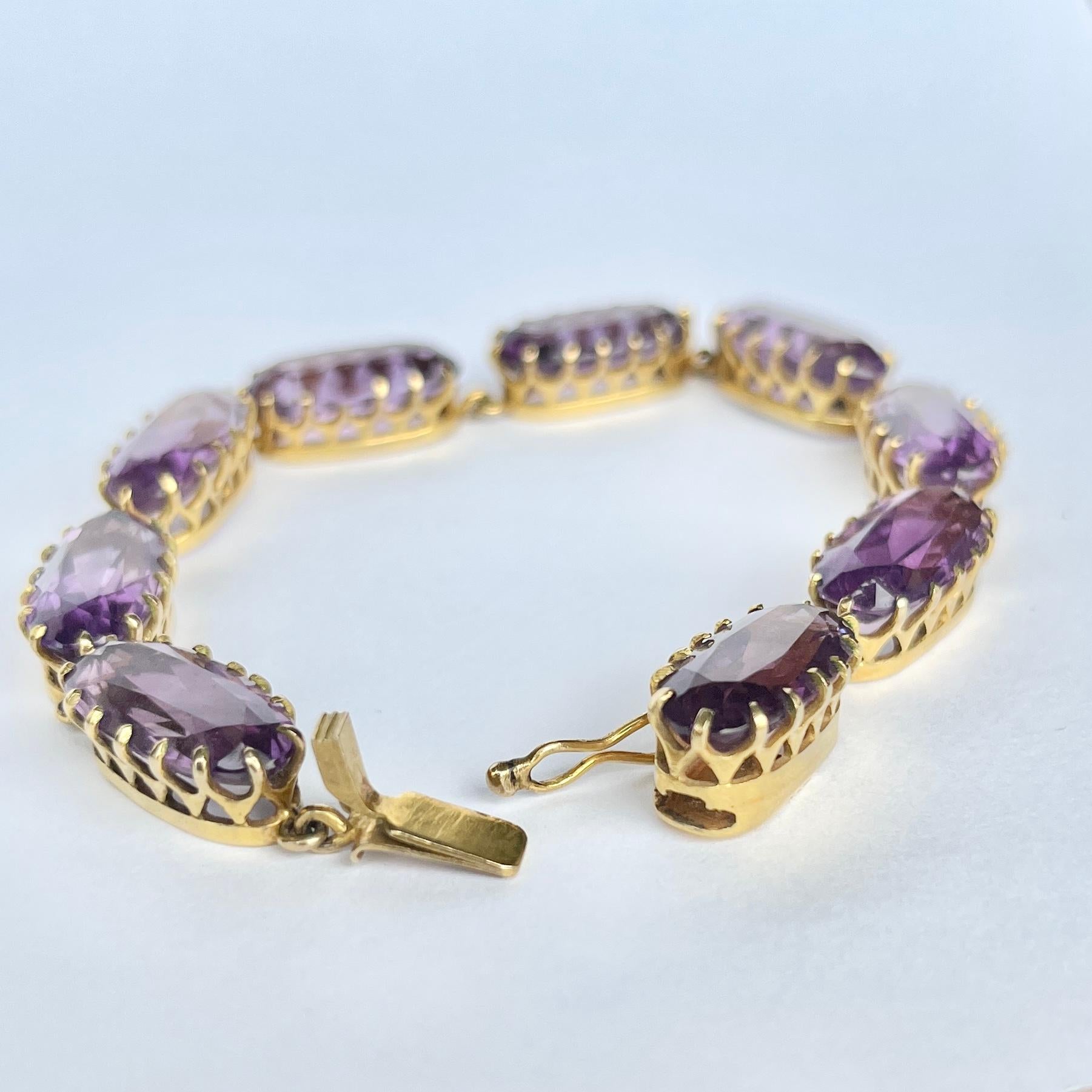 Edwardian Amethyst and 9 Carat Gold Bracelet In Good Condition For Sale In Chipping Campden, GB