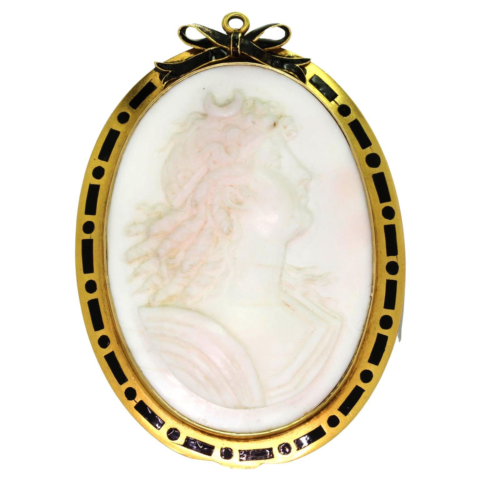 Edwardian Engel Haut Koralle Cameo Brosche Anhänger