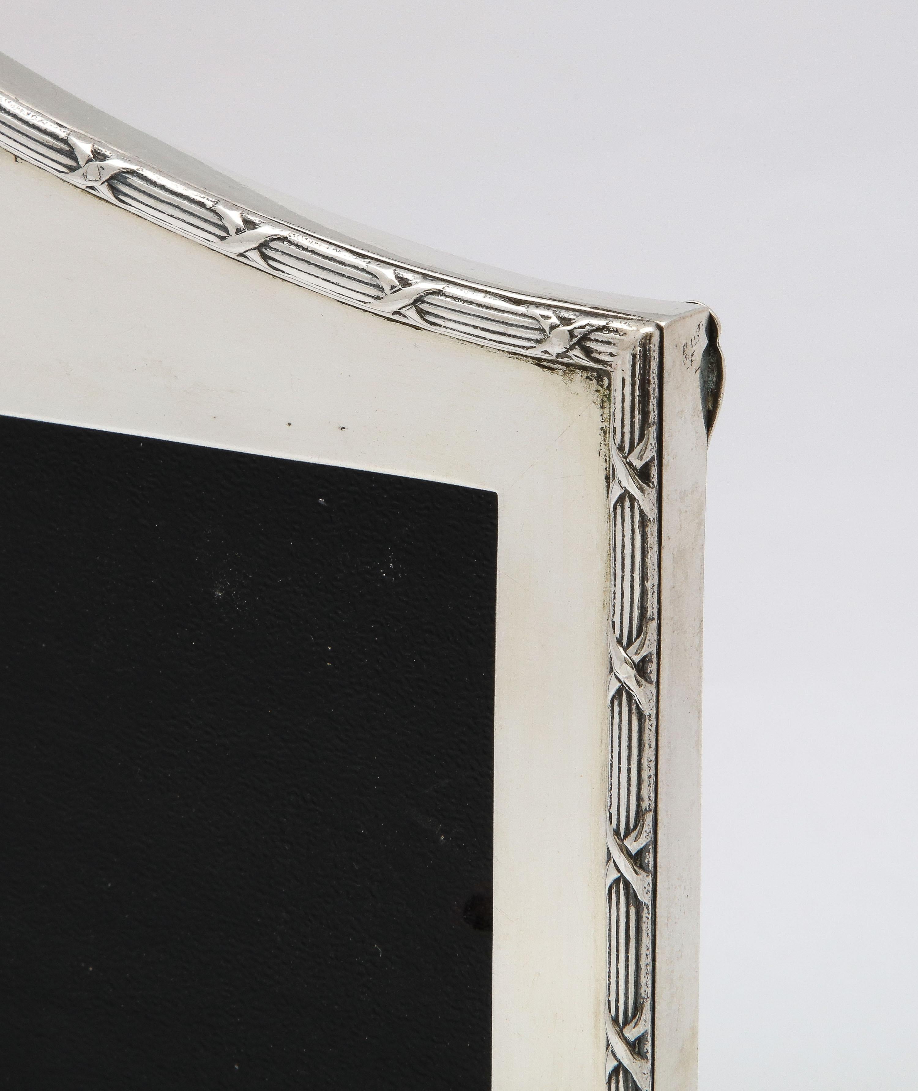 Edwardian Anglo-Indian Sterling Silver Hump-Topped Picture Frame With Wood Back 1