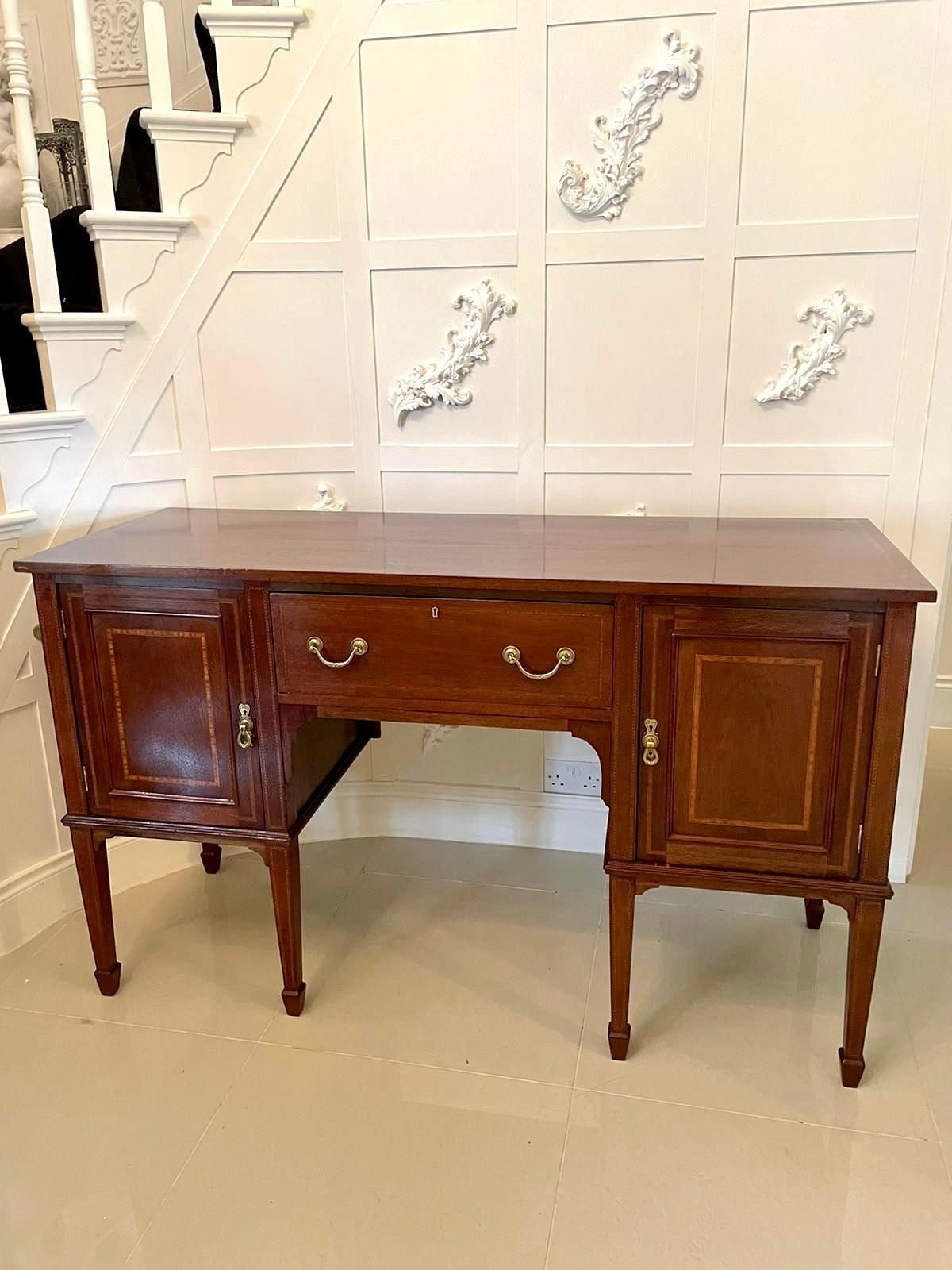 Antique Edwardian inlaid mahogany sideboard having a lovely inlaid gallery back with a quality mahogany top beautifully crossbanded in satinwood, one drawer to the centre crossbanded in satinwood with attractive original brass handles, flanked by