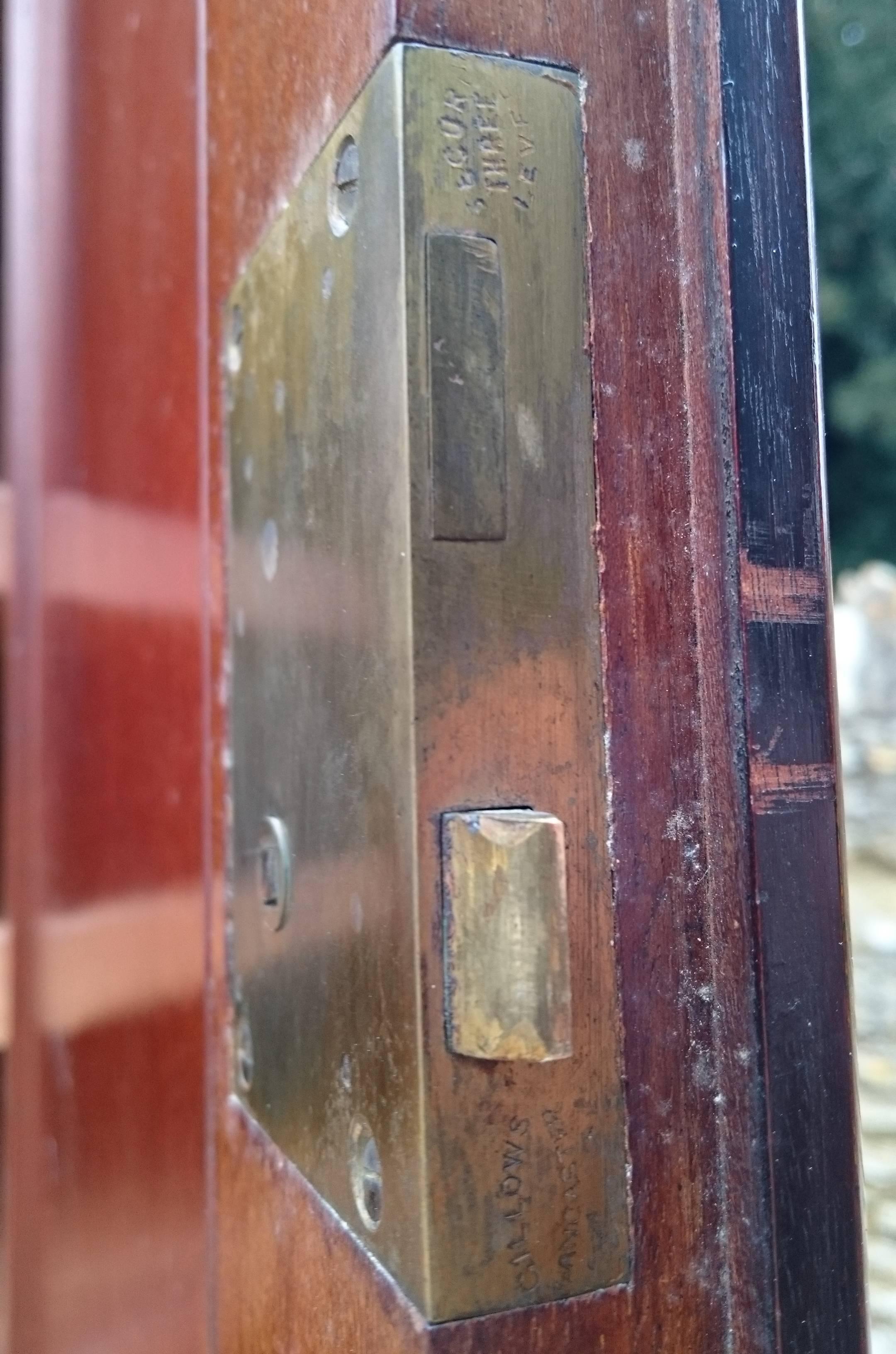 Edwardian Antique Mahogany Wardrobe Linen Press Made by Gillow of Lancaster 5