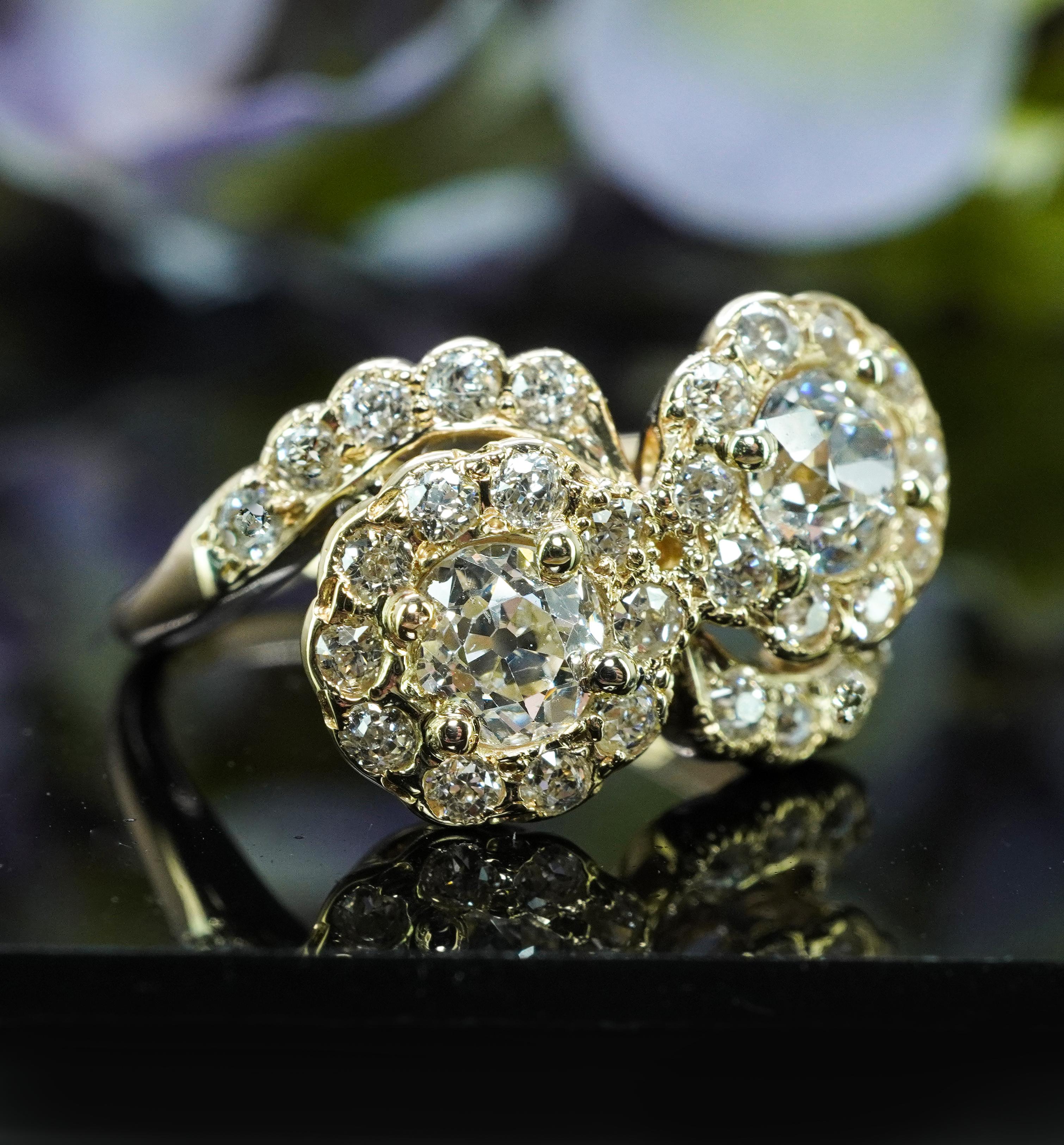 Anello Edwardian Antique Old European Diamond 14K Gold Toi-Et-Moi Halo Estate 1.84 In condizioni buone in vendita a Brambleton, US