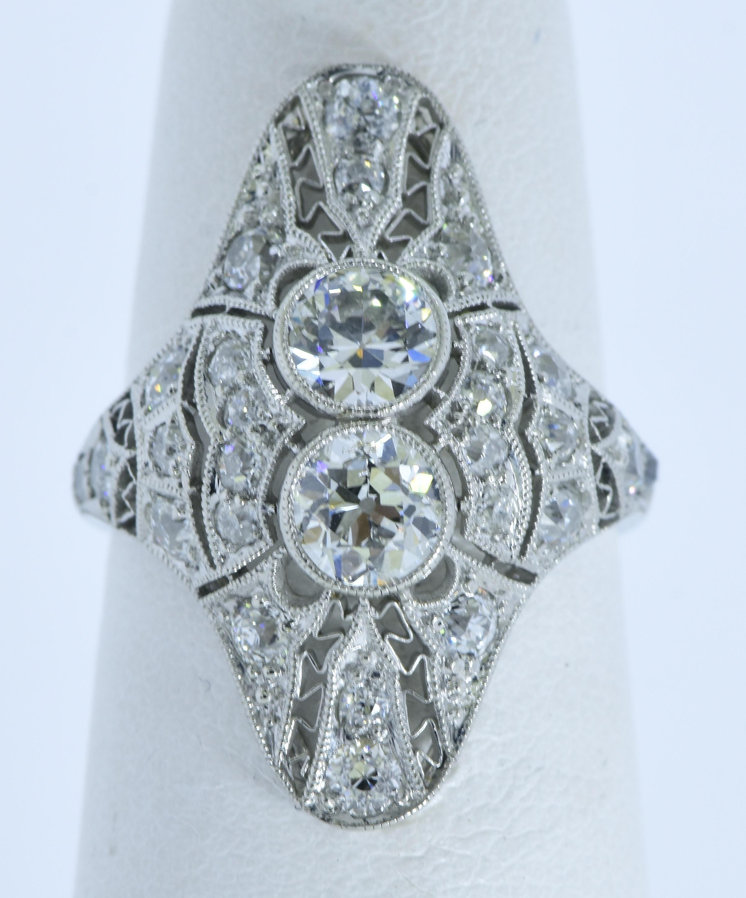 Edwardian Antique Platinum and Diamond Ring, circa 1915 For Sale 6