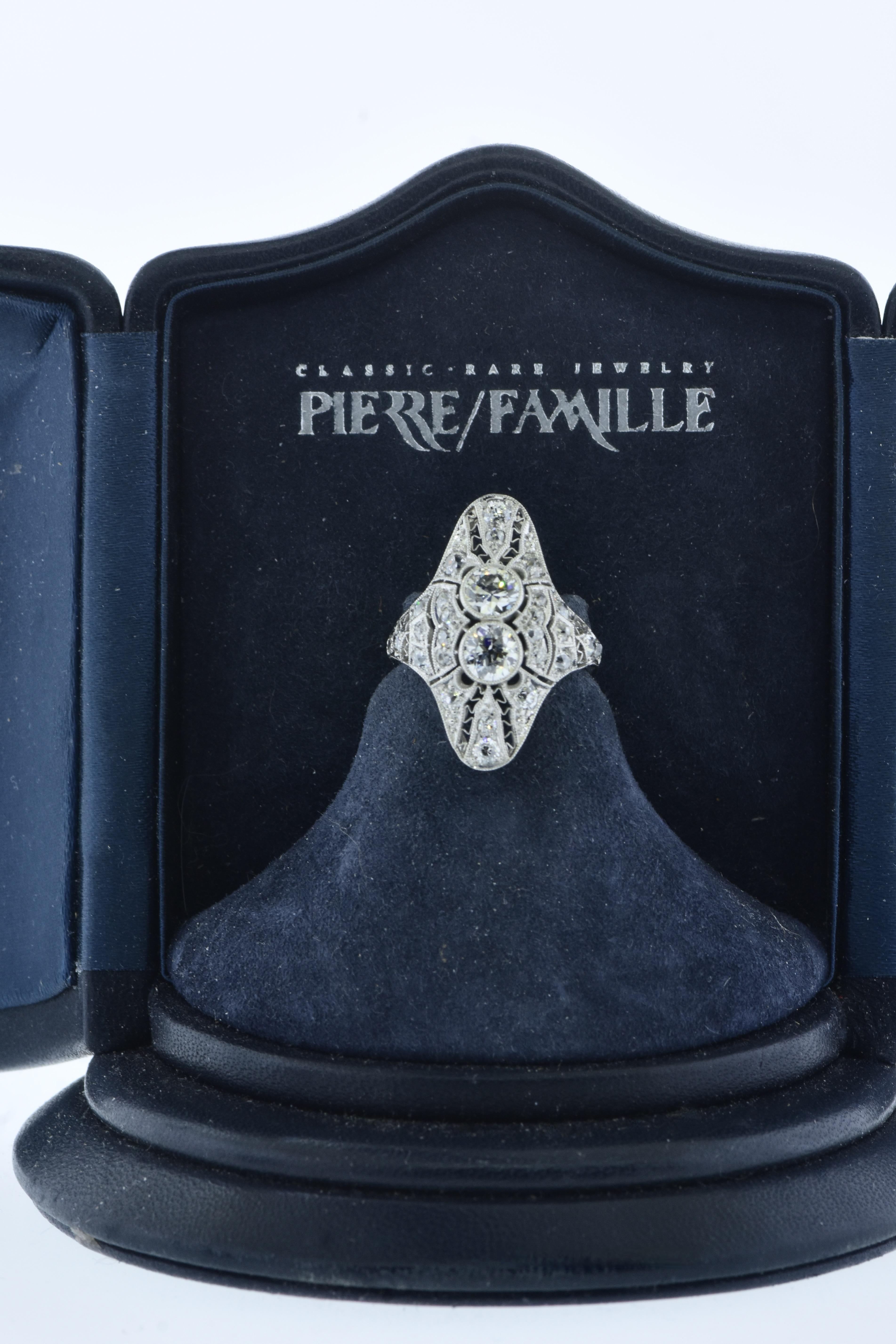 Edwardian Antique Platinum and Diamond Ring, circa 1915 For Sale 4