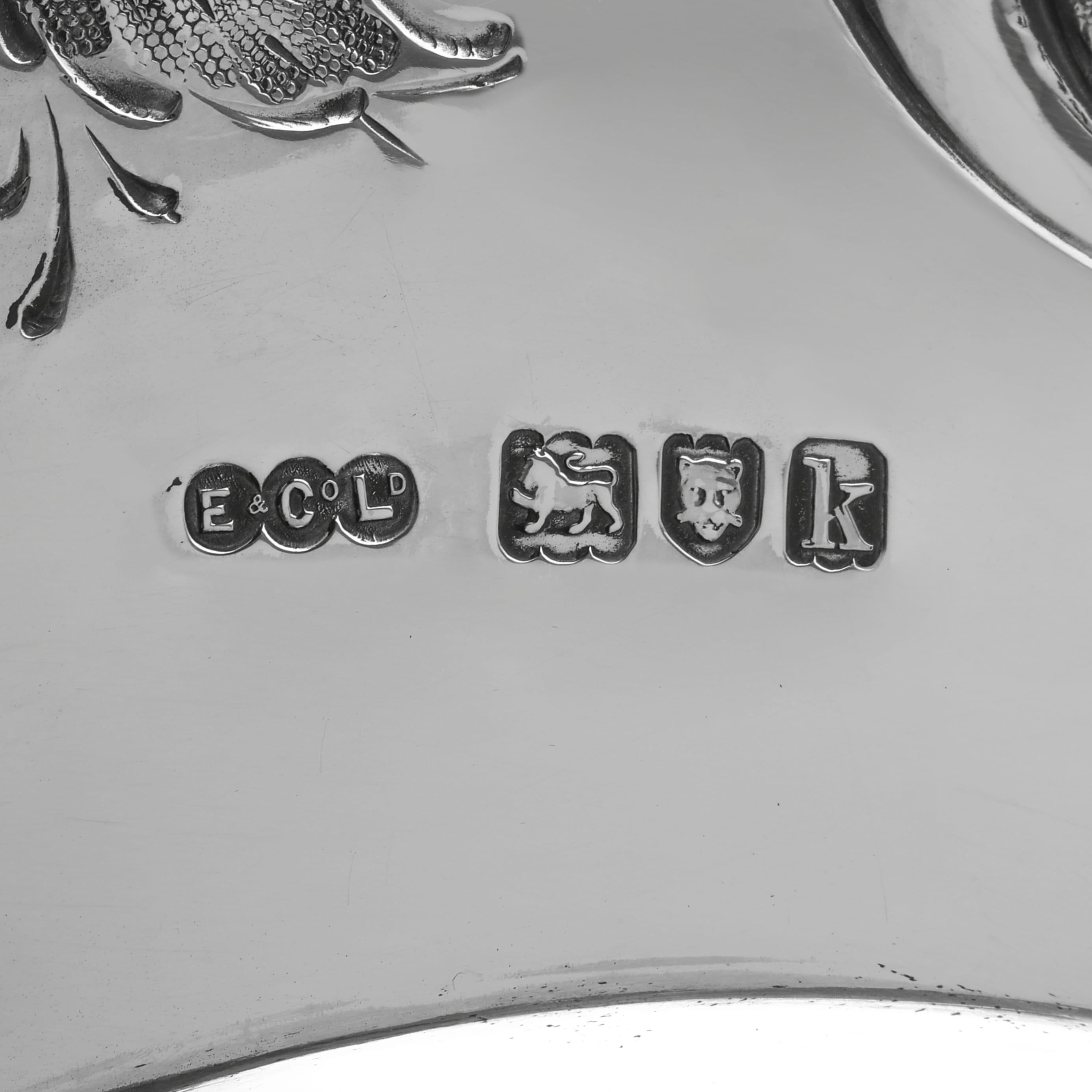 Cuenco eduardiano antiguo de plata de ley con motivo Armada de Elkington 1905 principios del siglo XX en venta