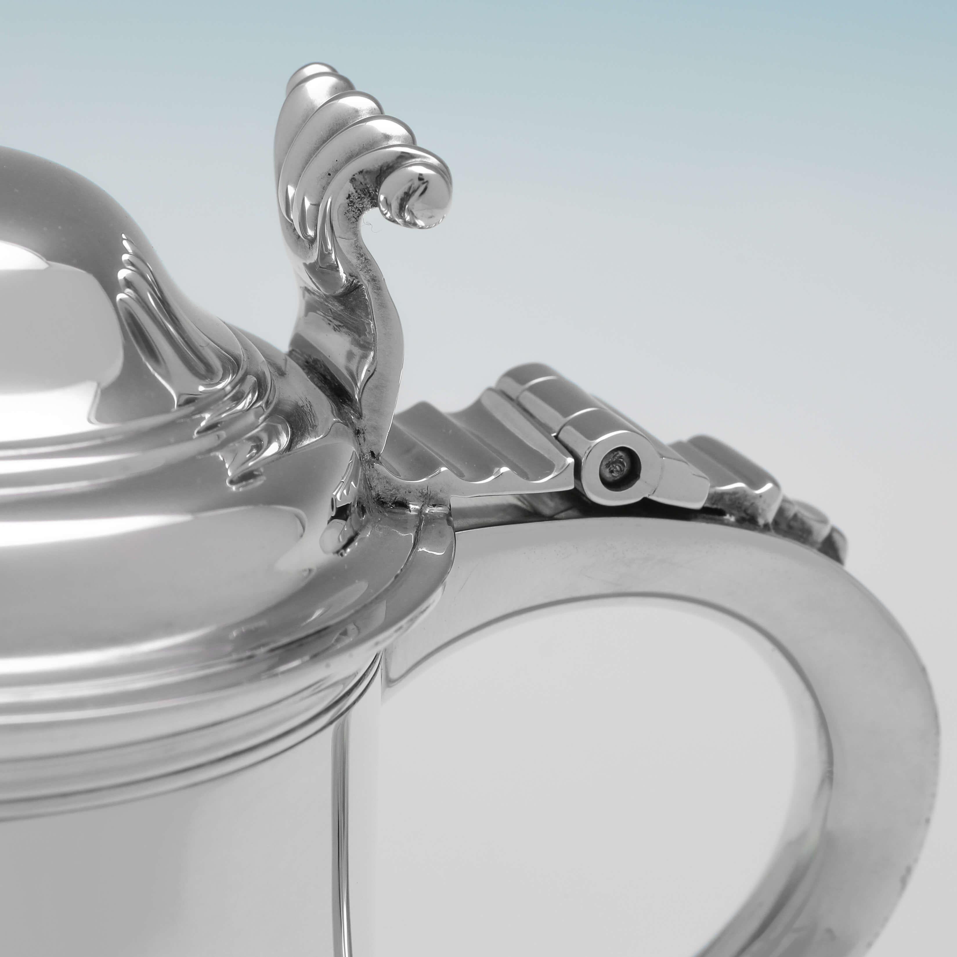 Early 20th Century Edwardian Antique Sterling Silver Tankard - London 1901 For Sale