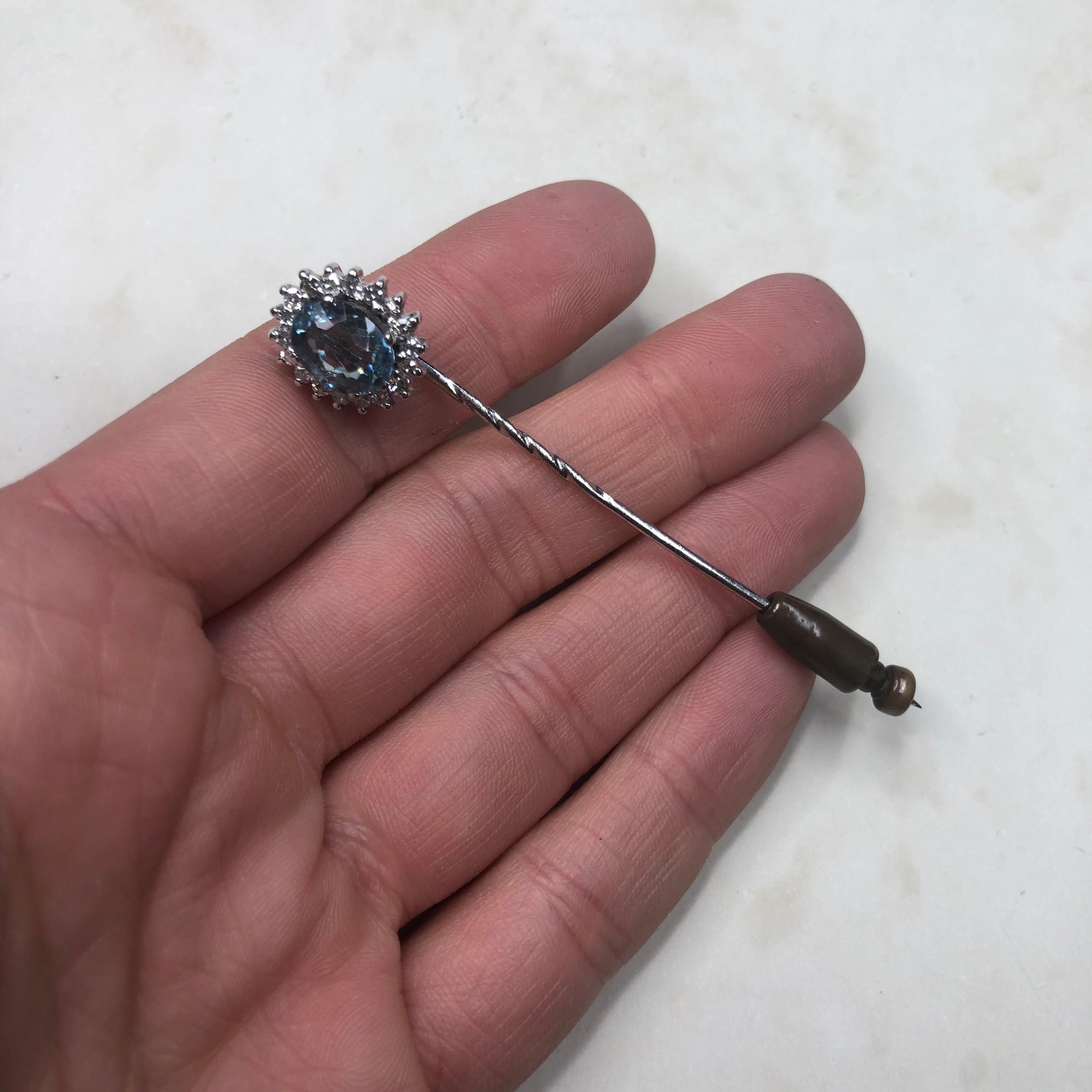 Edwardian Aqua and Diamond Pin For Sale 1