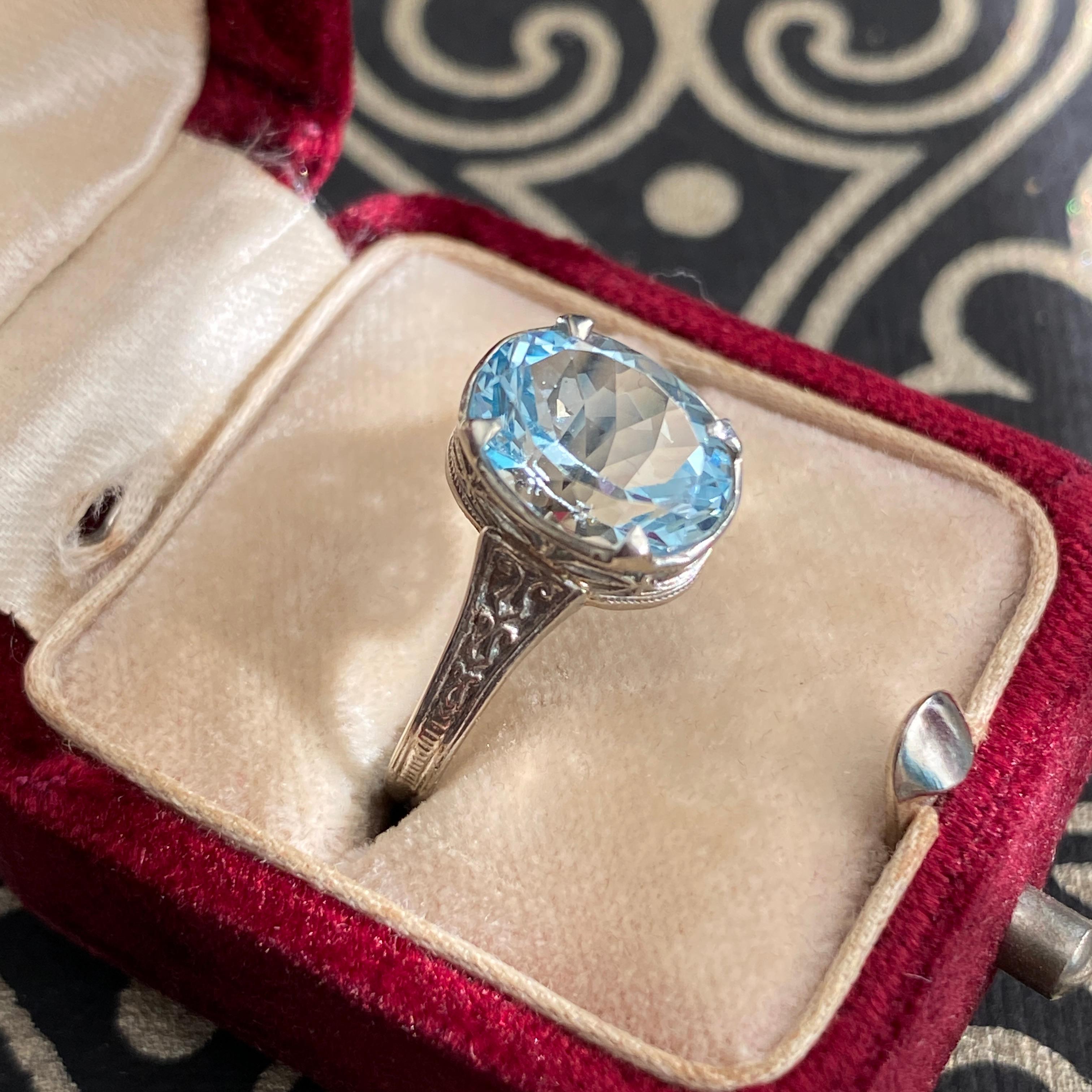 Edwardian Aquamarine 10K Filigree Ring For Sale 7