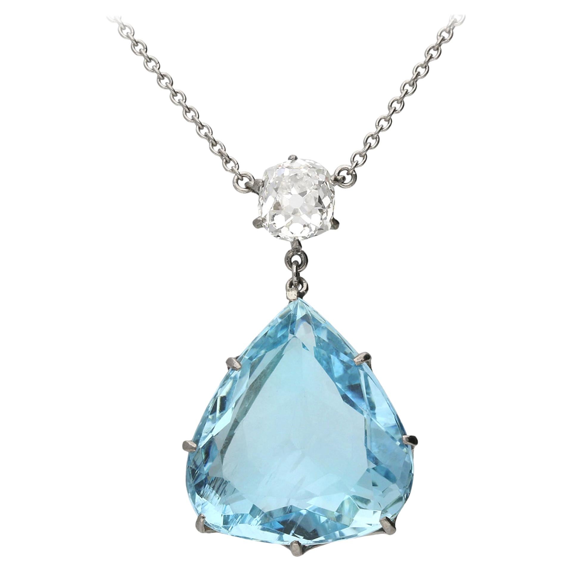 Antique Aquamarine Pendant Necklaces 310 For Sale at 1stdibs