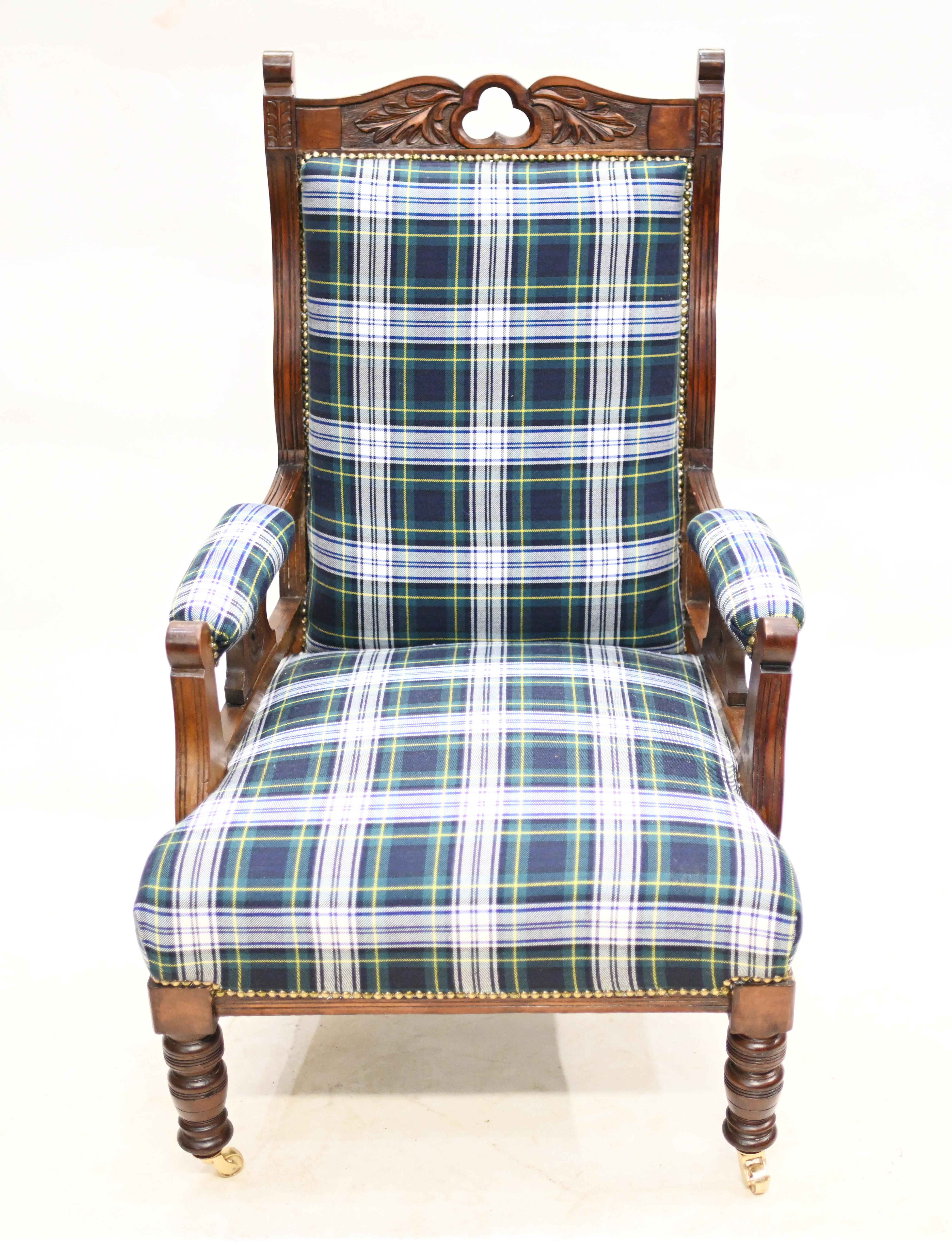 Edwardian Arm Chair Lounge Seat Tartan Print In Good Condition For Sale In Potters Bar, GB