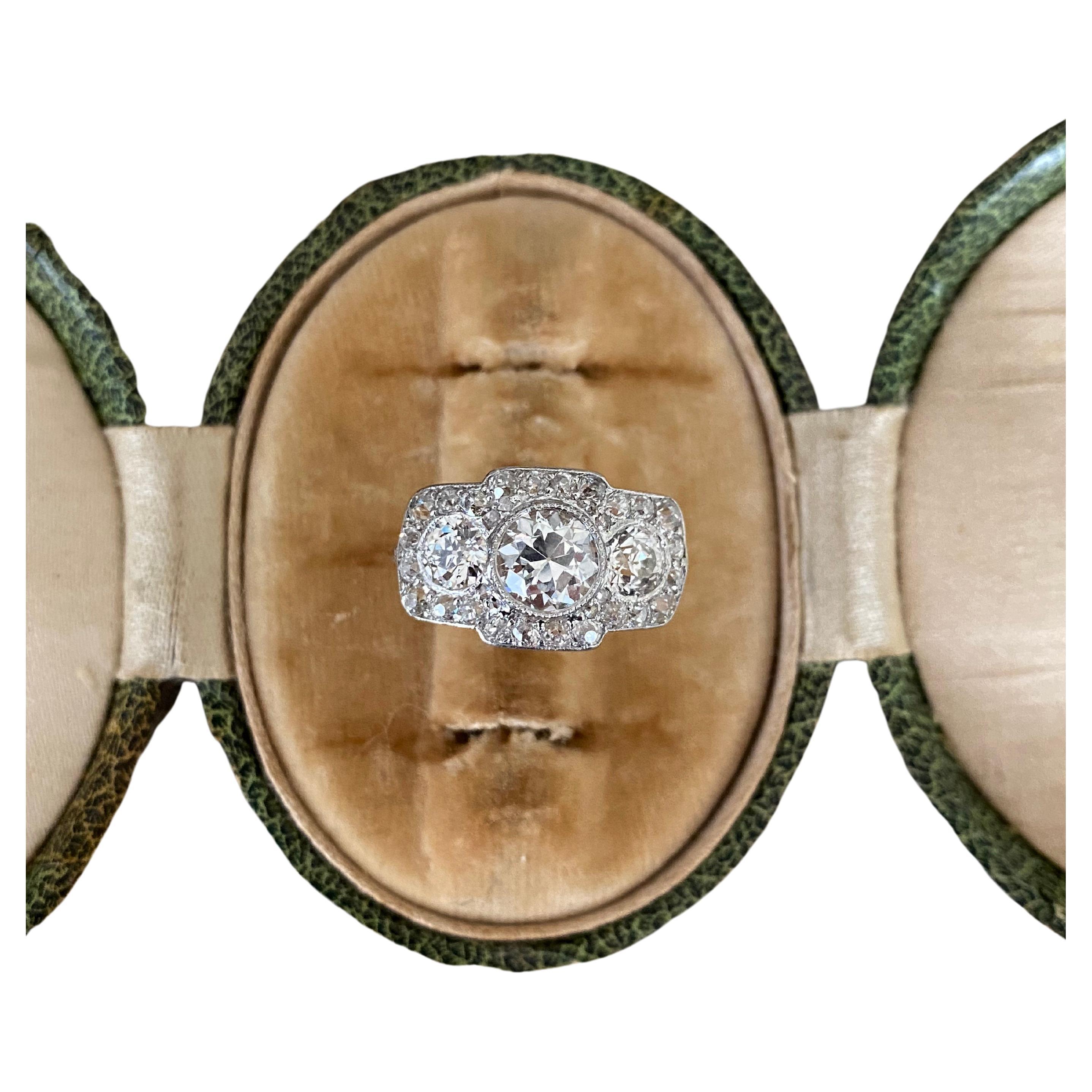 Edwardian / Art Deco Platinum and Diamond Trilogy Ring - GIA VVS2/G For Sale