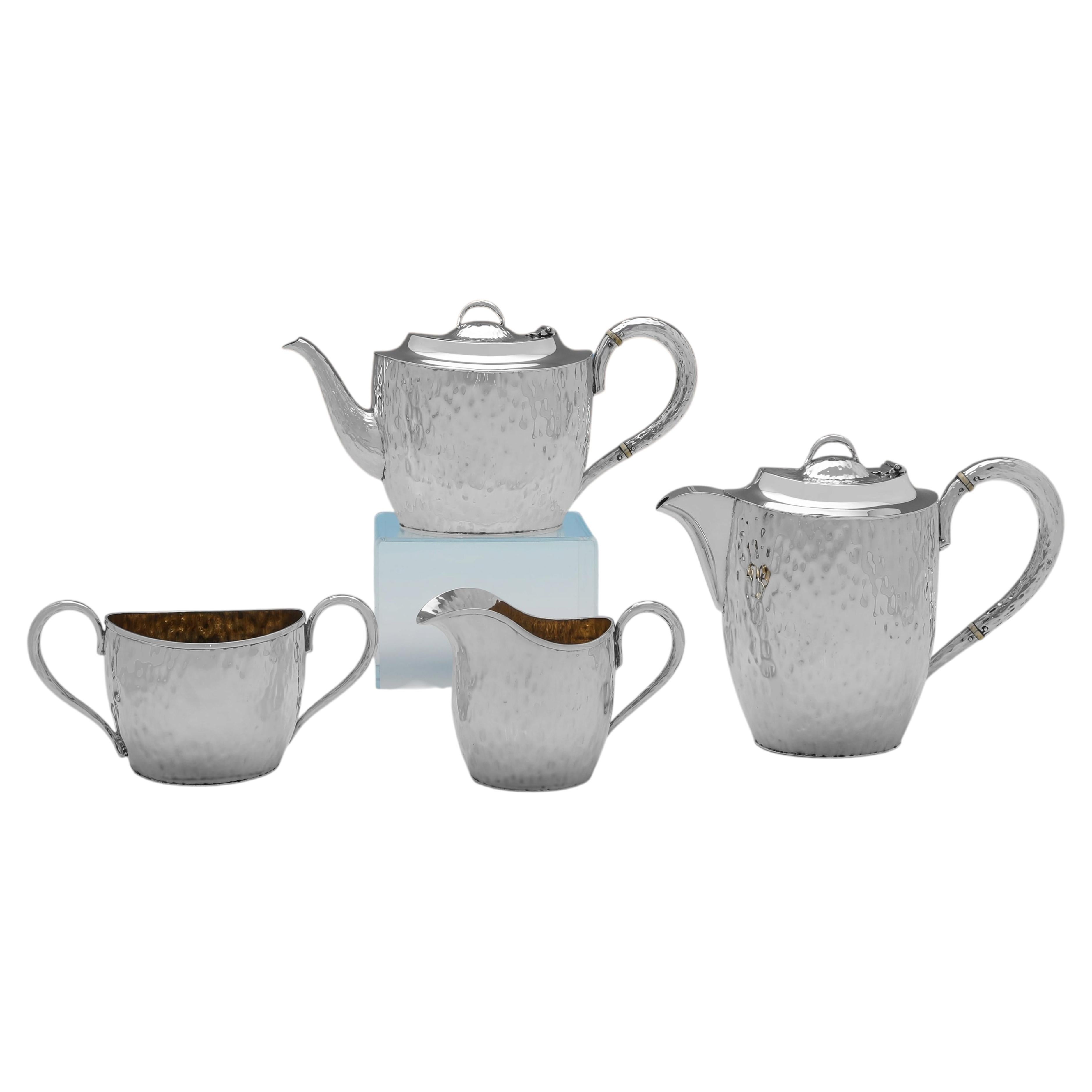 Juego de té eduardiano Art Nouveau de cuatro piezas de plata de ley, Heath & Middleton 1903 en venta