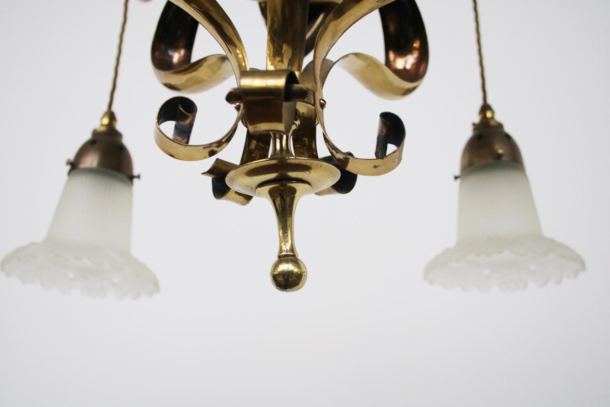 Edwardian Arts & Crafts Brass Five Branch Electrolier Ceiling Light In Good Condition In Manchester, GB