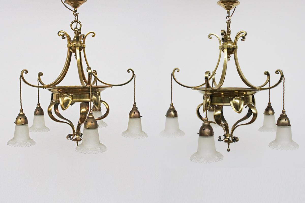 Early 20th Century Edwardian Arts & Crafts Brass Five Branch Electrolier Ceiling Light