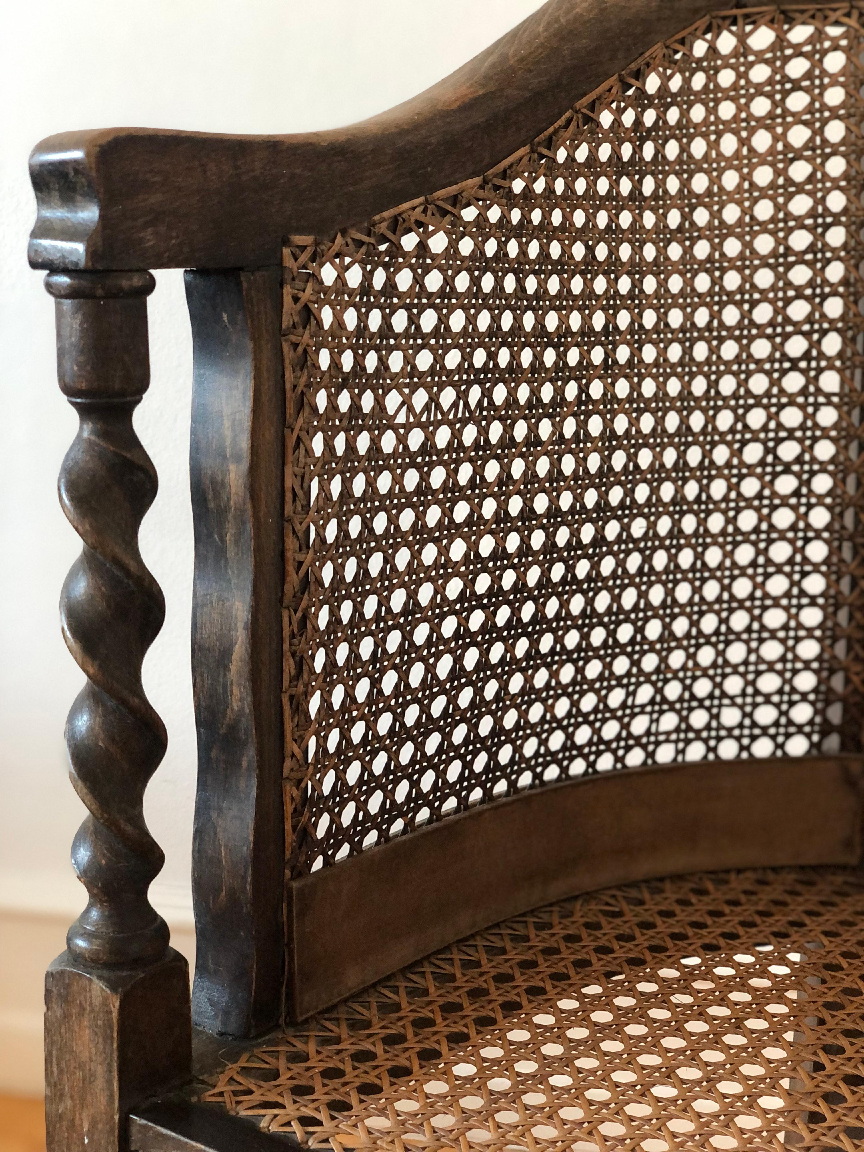 Sillón Edwardian Barley Twist con Bastón Principios del Siglo XX Británico en venta