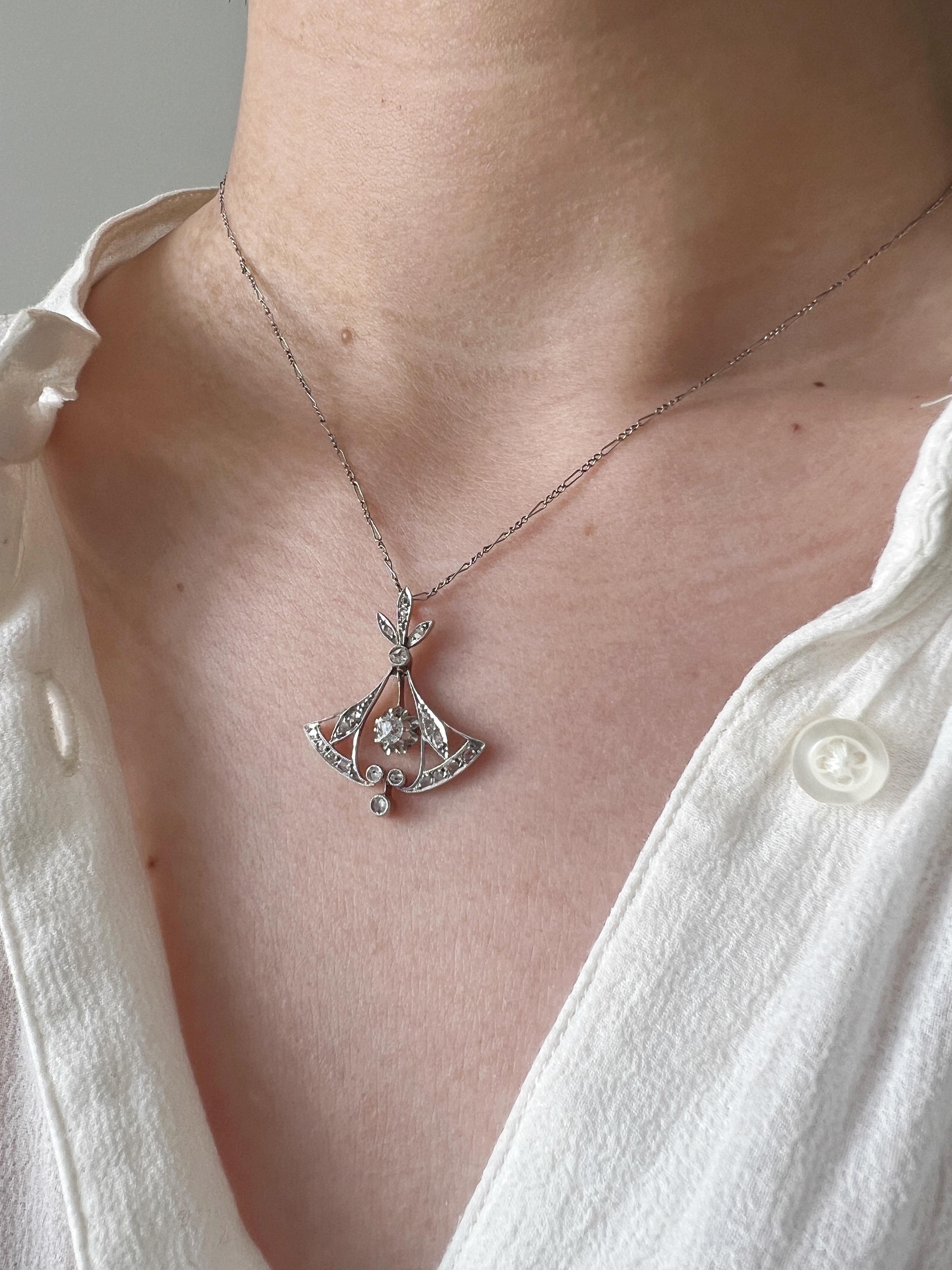 Edwardian / Belle Epoque 18k Gold Platinum Diamond Necklace 1