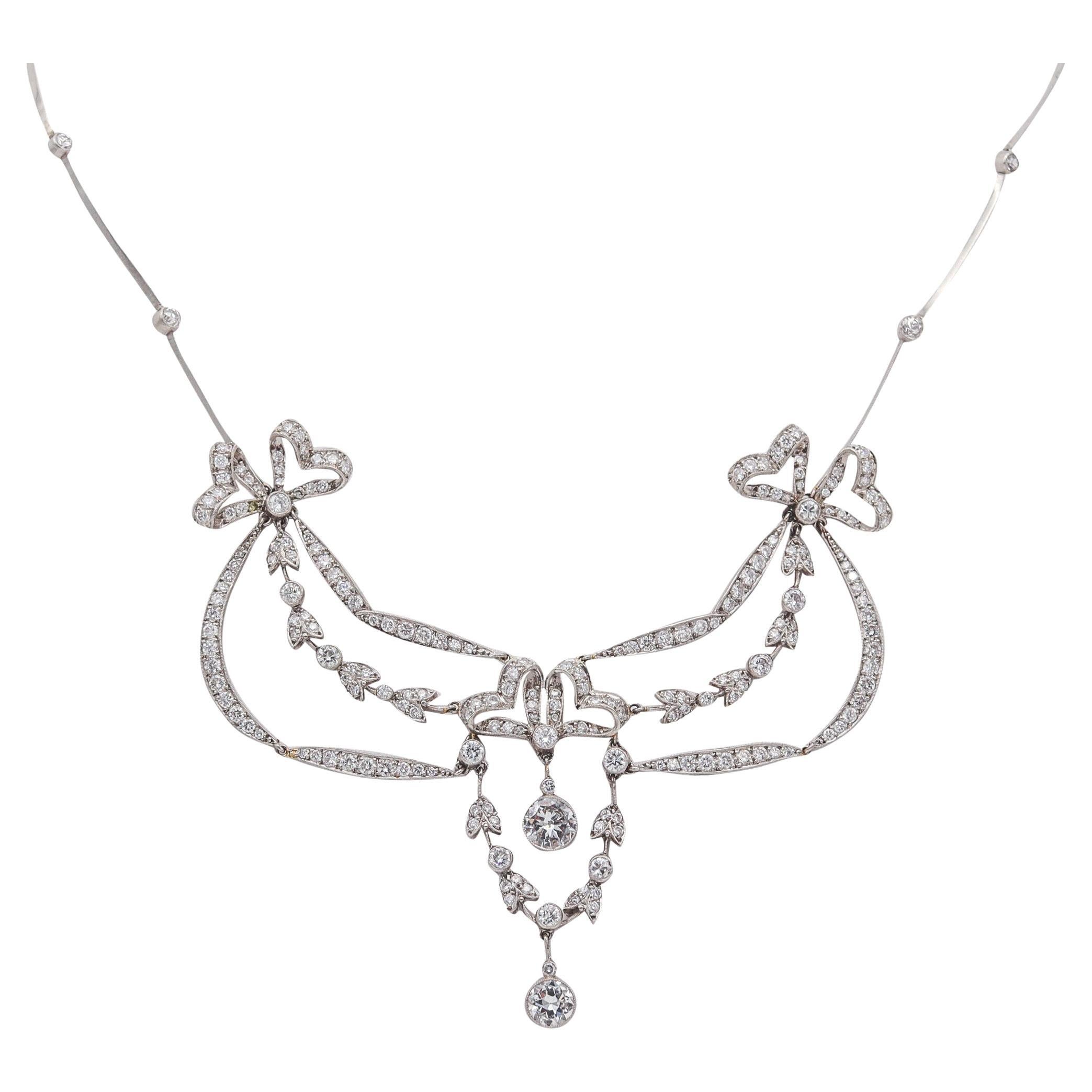 EDWARDIAN Belle Epoque 1905 Platinum Festoon Necklace With 10.35 Ctw Diamonds For Sale