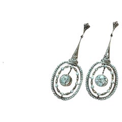 Ohrringe aus der edwardianischen Belle Époque mit Diamanten und Naturperlen, CIRCA 1910