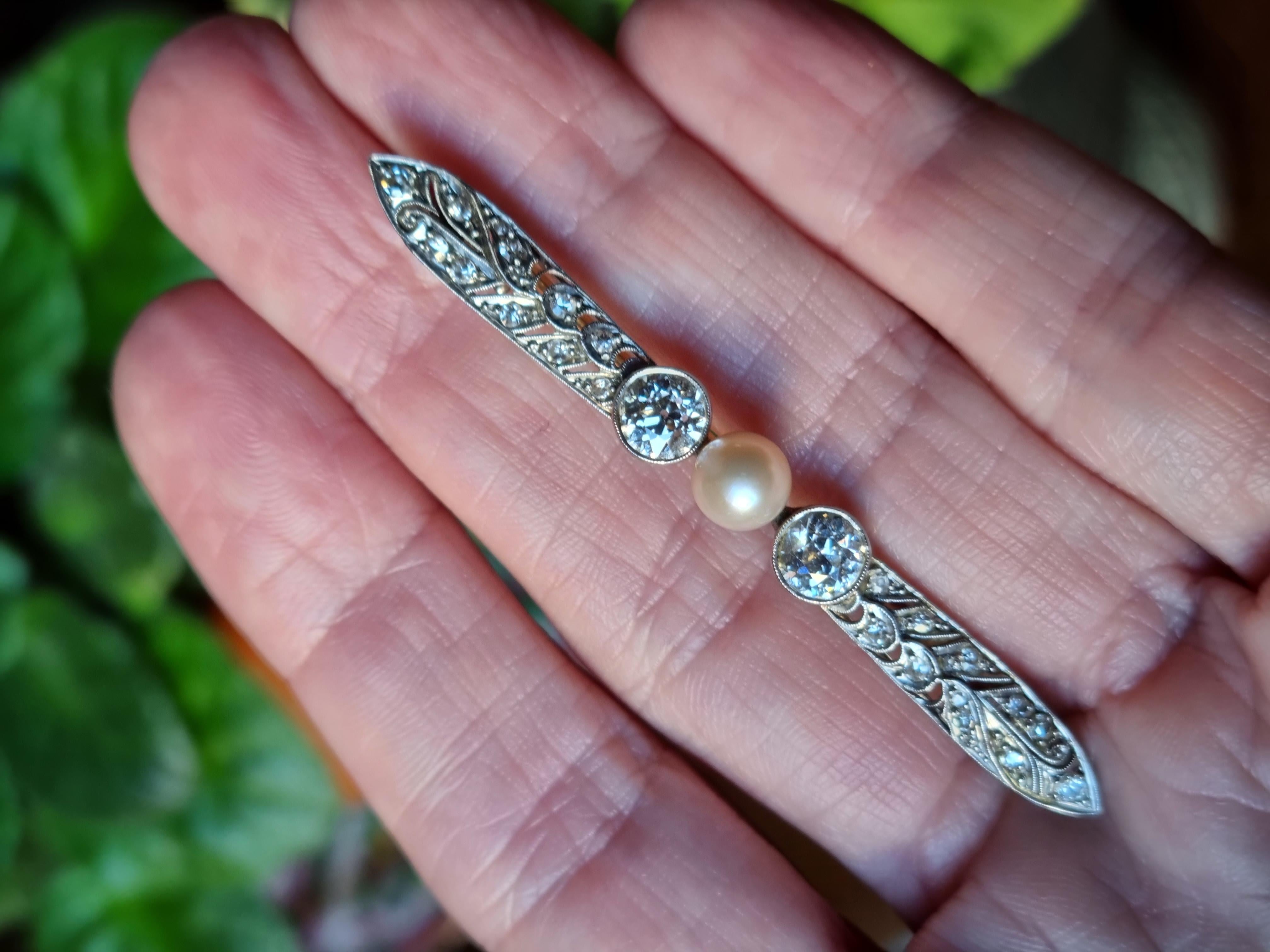 Edwardian /Belle Epoque Diamond and  Pearl Bar Brooch (1905) For Sale 2