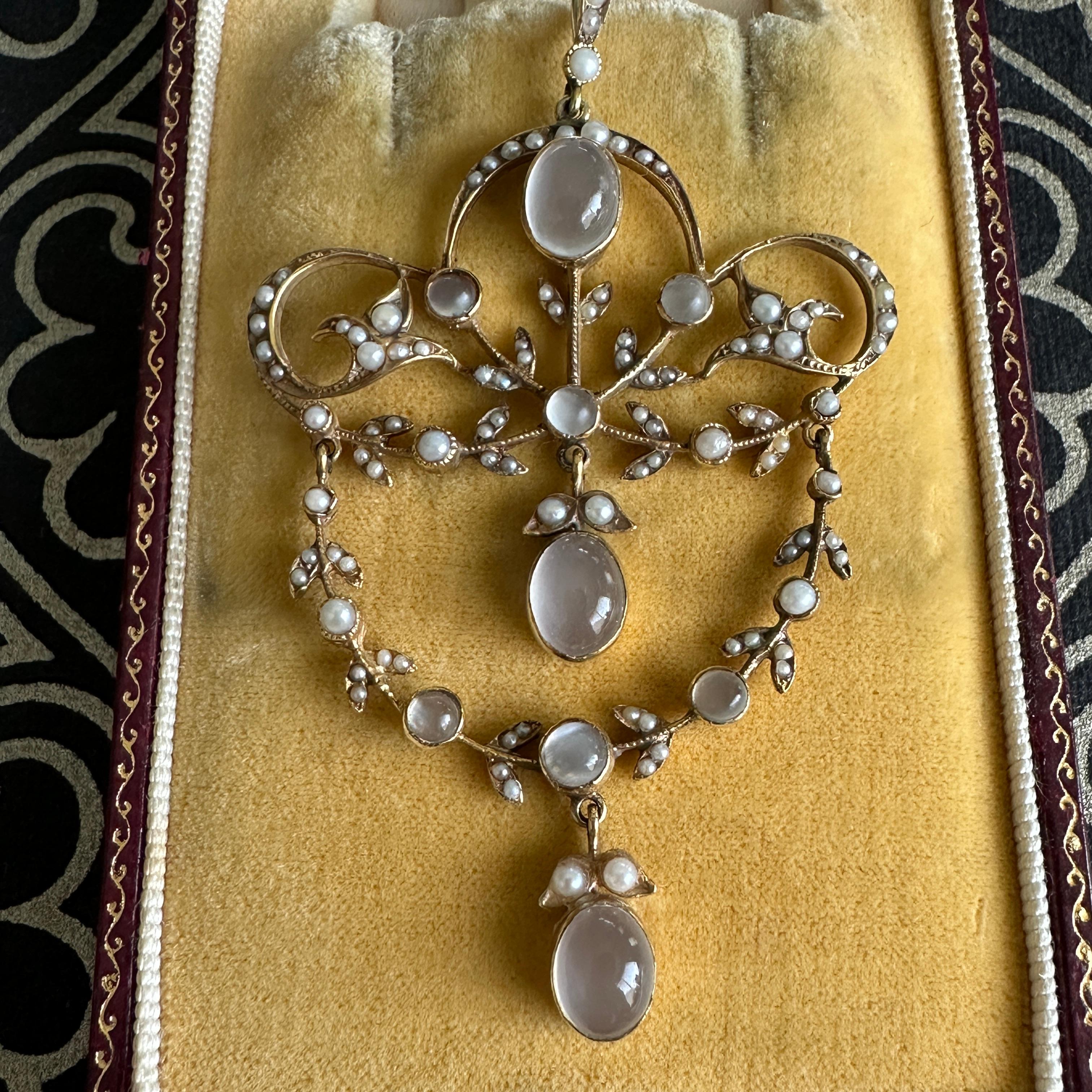 Edwardian Belle Epoque Moonstone Pearl 15K Pendant Necklace In Good Condition For Sale In Scotts Valley, CA