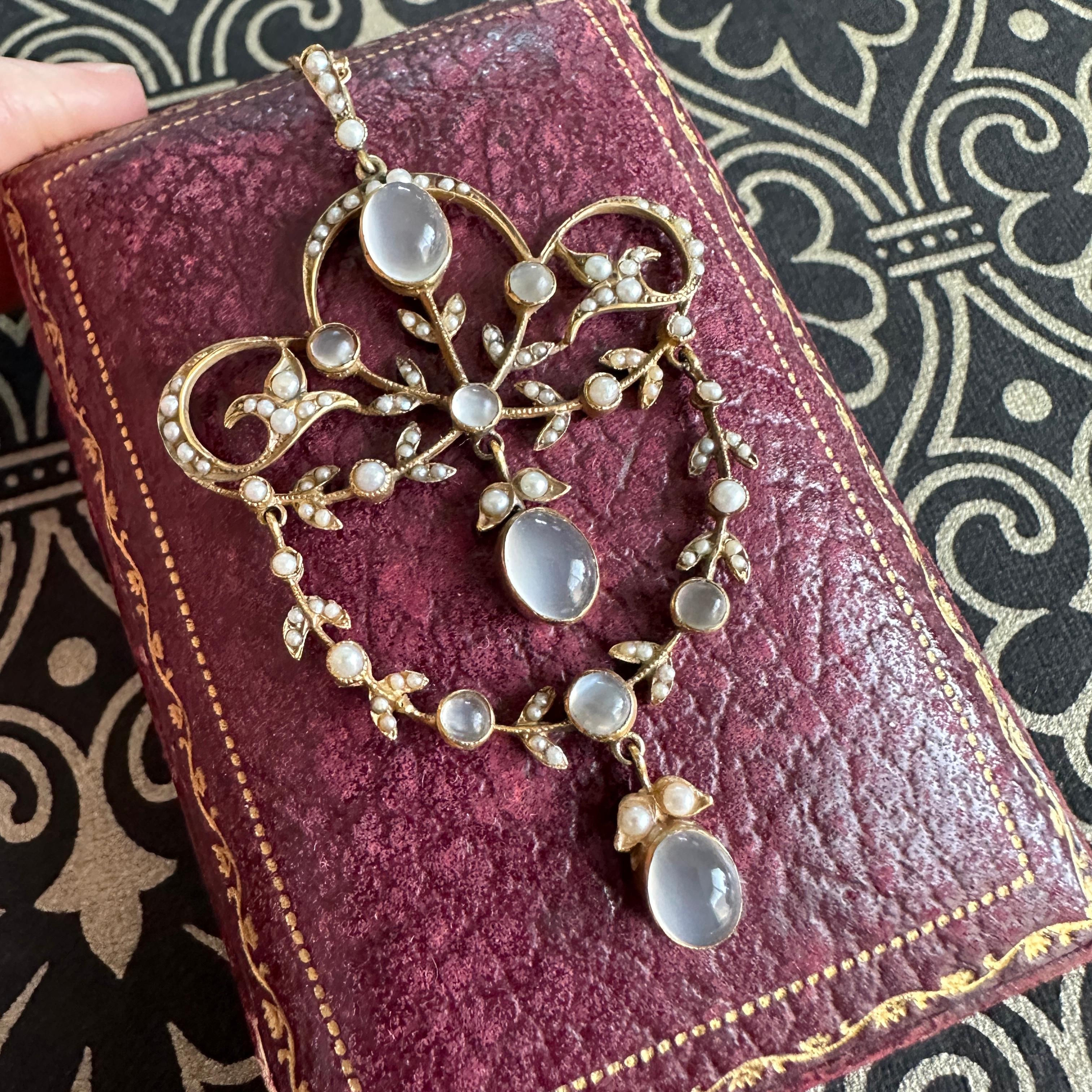 Edwardian Belle Epoque Moonstone Pearl 15K Pendant Necklace For Sale 3