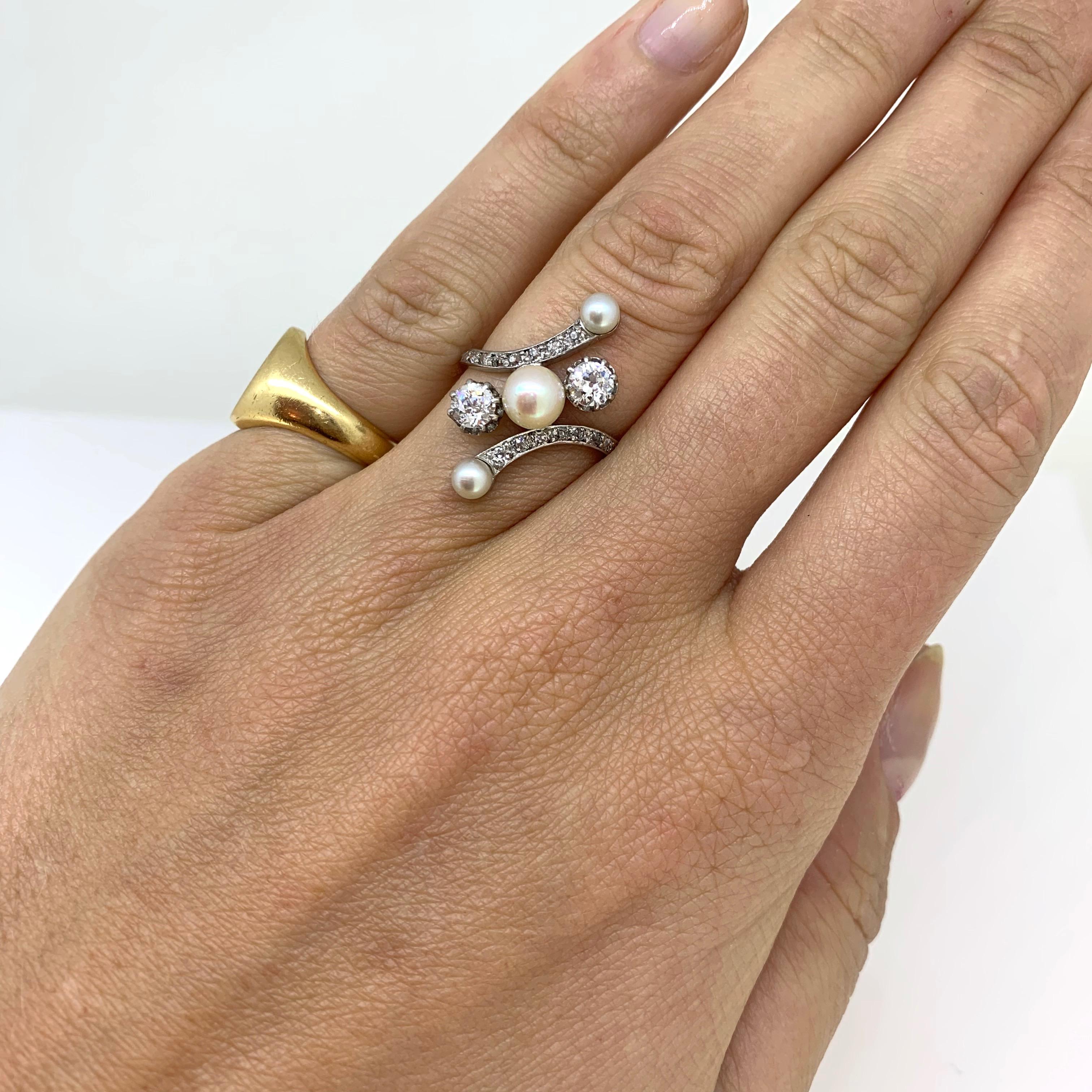 Edwardian Belle Epoque Natural Pearl Diamonds White Gold Platinum Crossover Ring For Sale 2