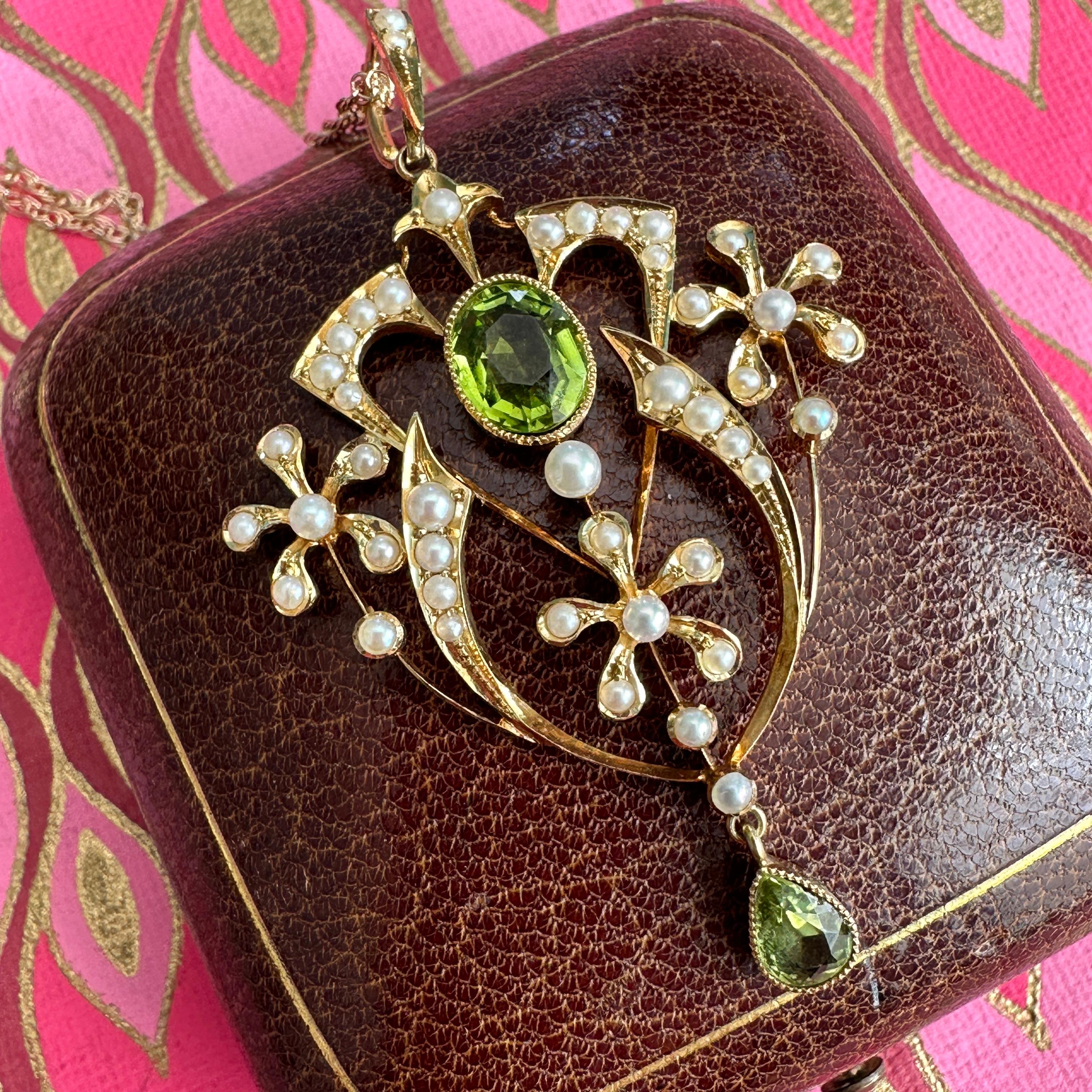 Edwardian Belle Epoque Peridot Pearl 15K Pendant Necklace 2