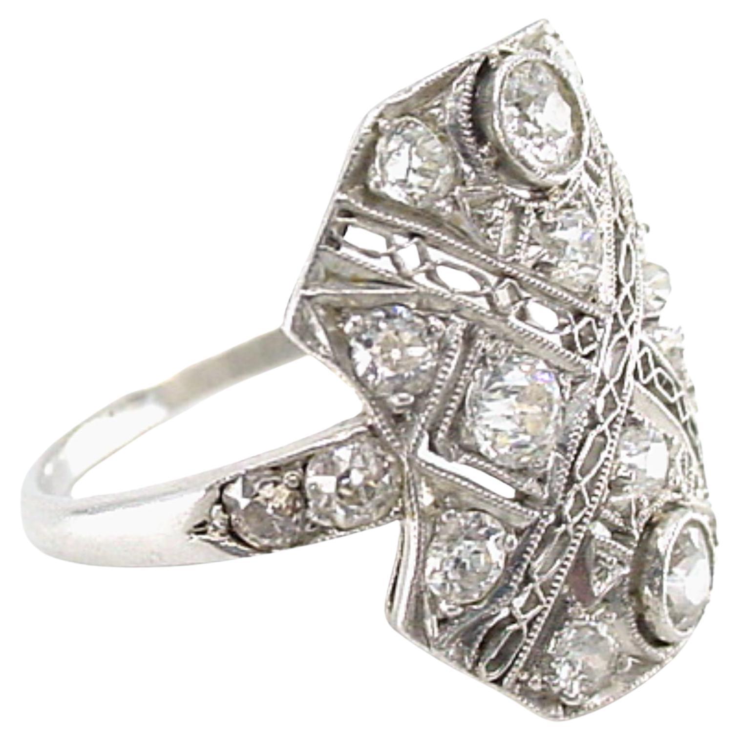 Edwardian Belle Époque Platin Diamant Delicate Lacy Dinner Ring