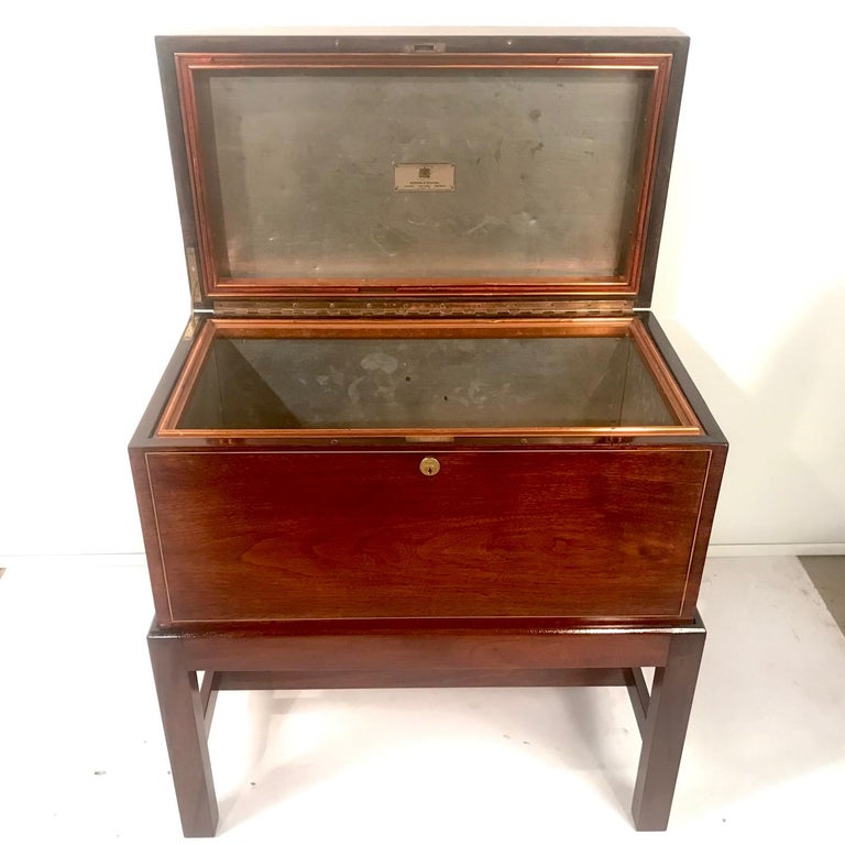 19th Century Edwardian Benson & Hedges  Humidor of Large Size, with Noble Coat of Arms