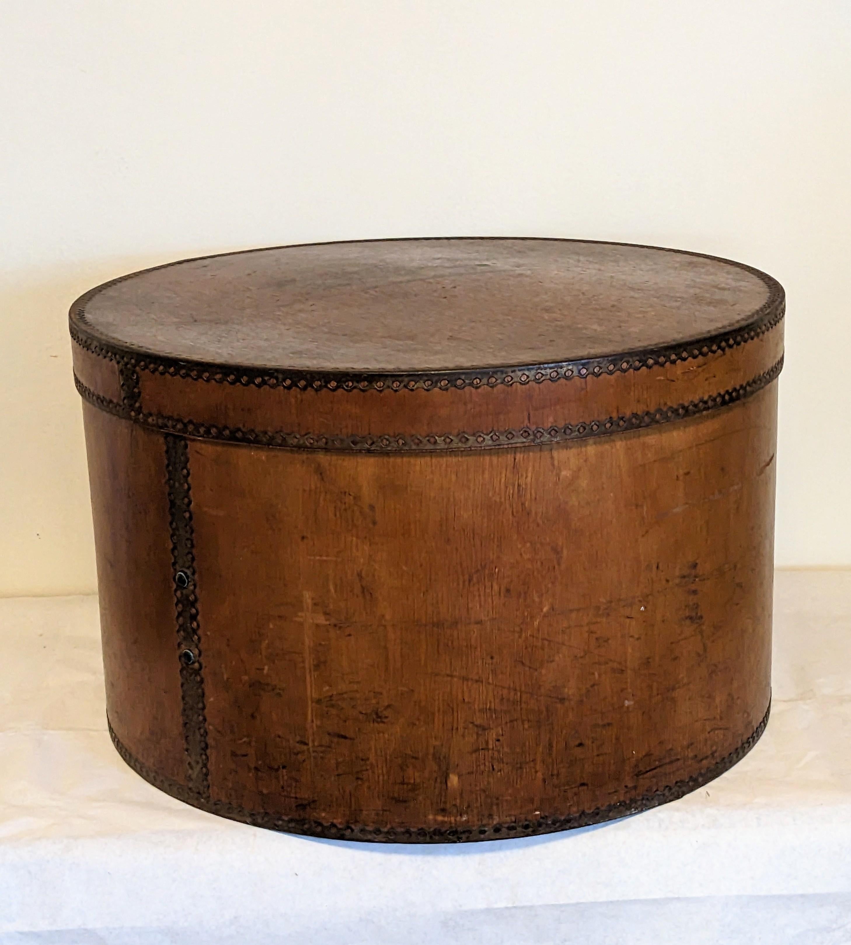 American Edwardian Bent Wood Hat Box For Sale