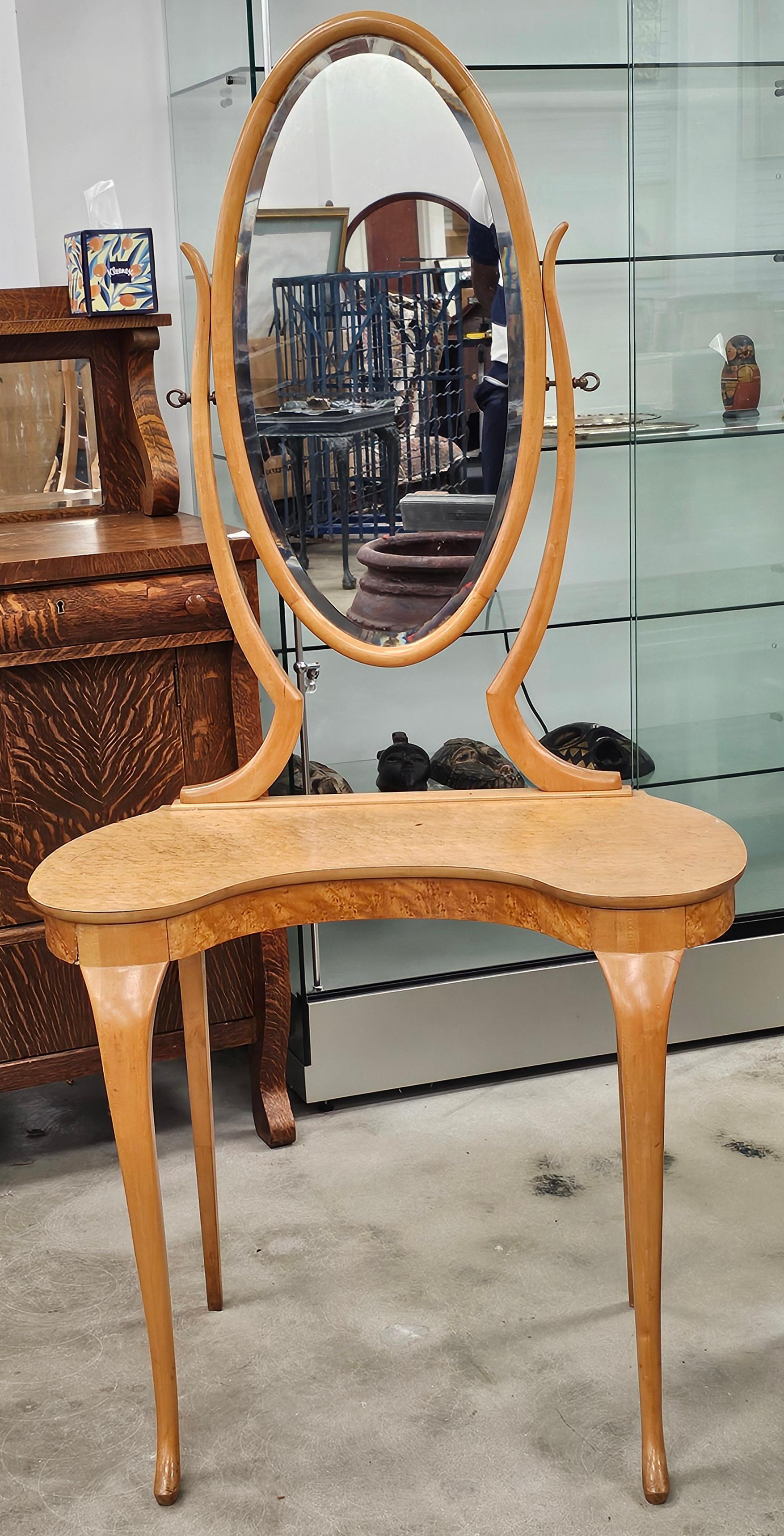 20th Century Edwardian Birdseye Maple Mirrored Vanity with Side Chair For Sale