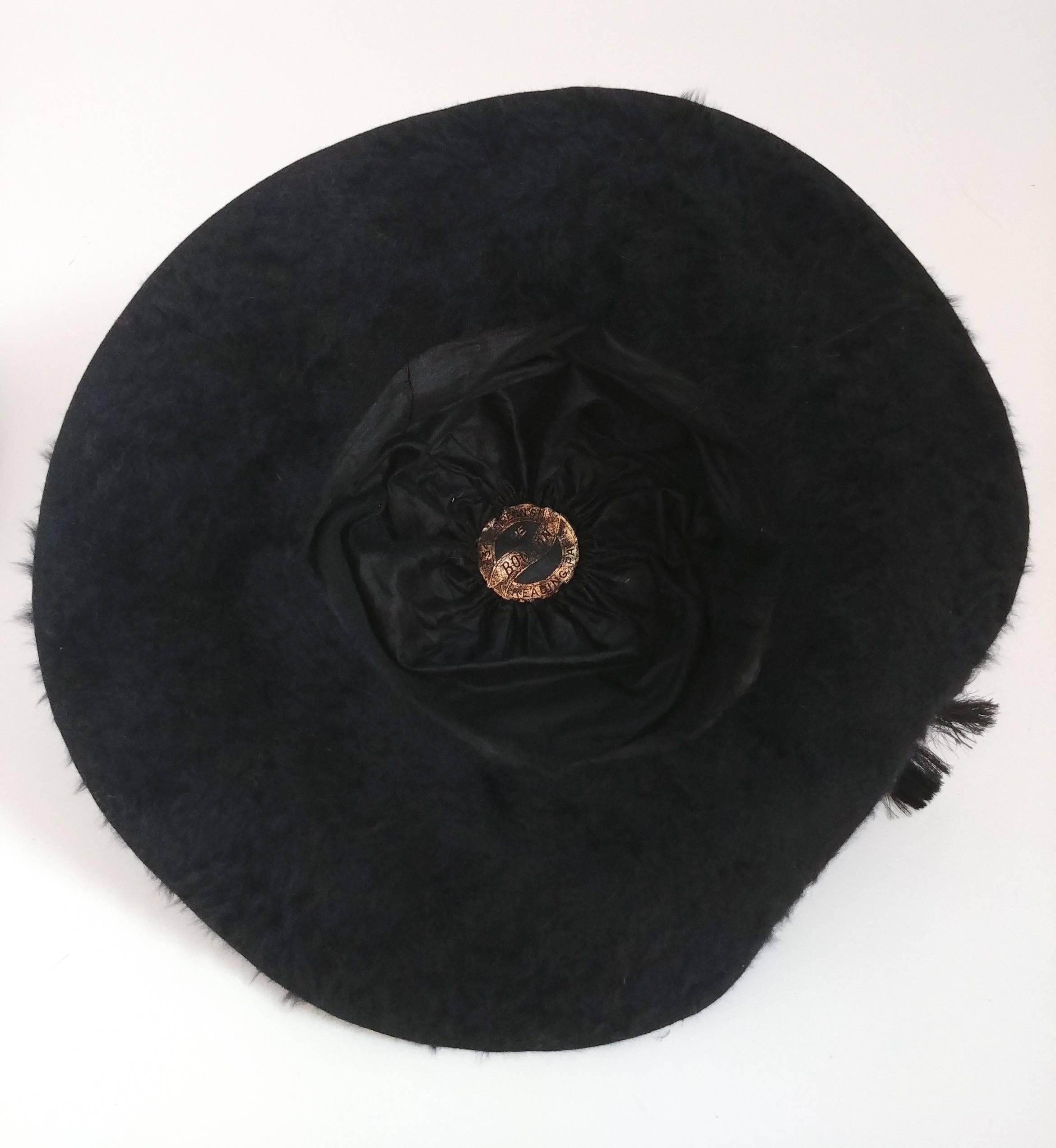 Women's Edwardian Black Fur Felt Picture Hat w/ Painted Ribbon, 1910s For Sale