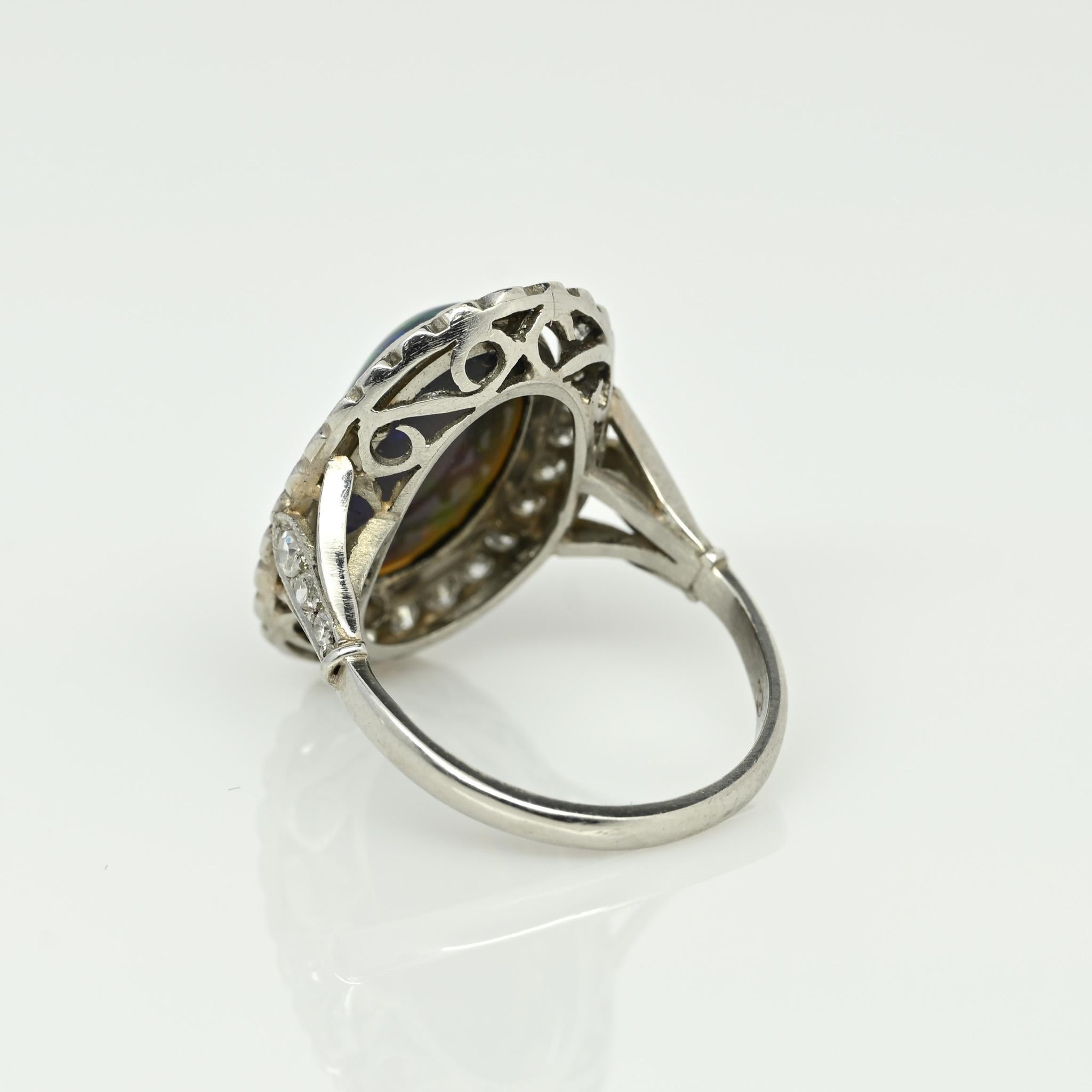 Platinring mit schwarzem Opal, Cabochon und Diamant-Halo im viktorianischen Edwardianischen Stil 1