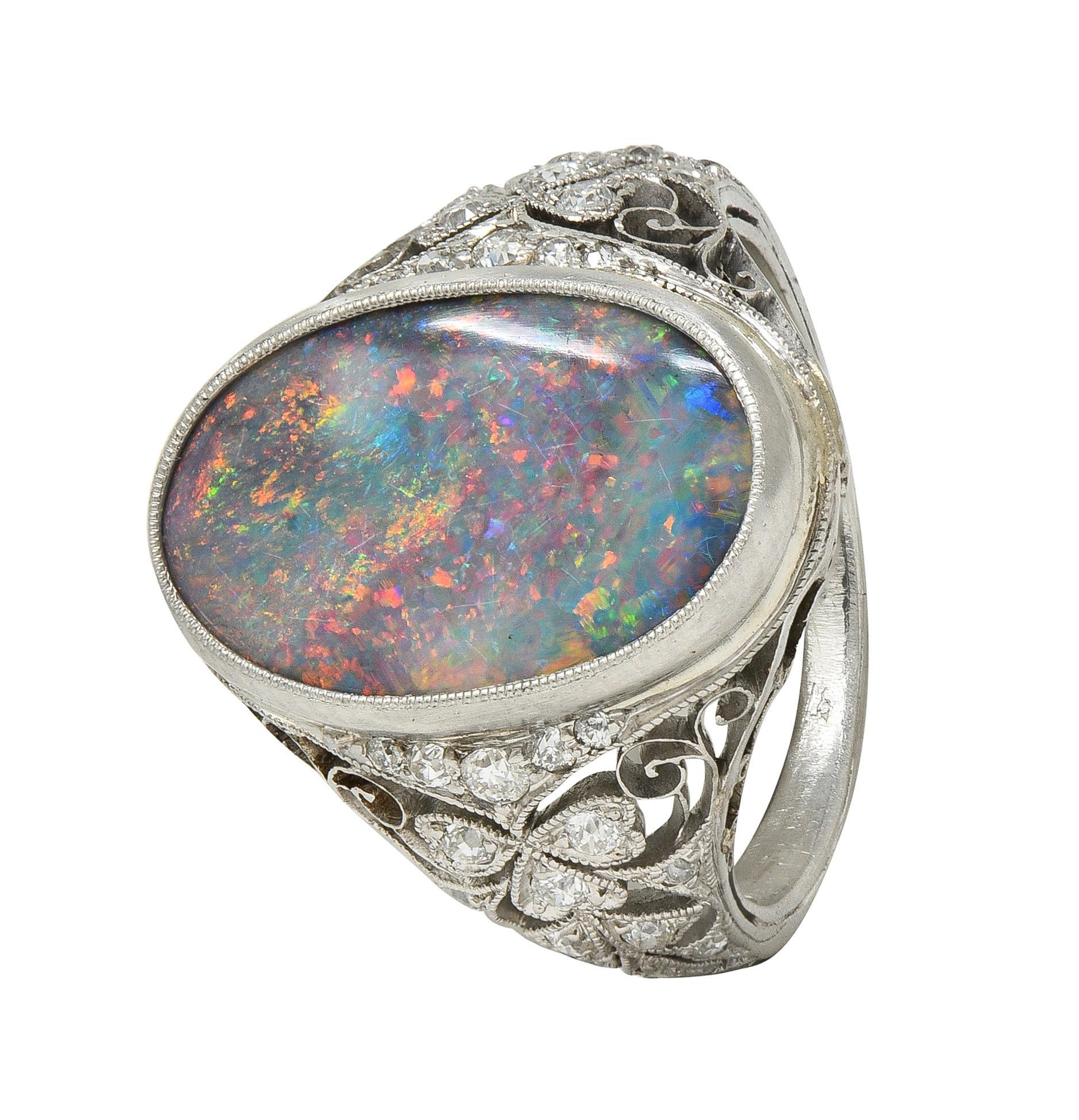 Anello da cena a trifoglio antico in platino con diamante e opale nero di epoca edoardiana in vendita 7