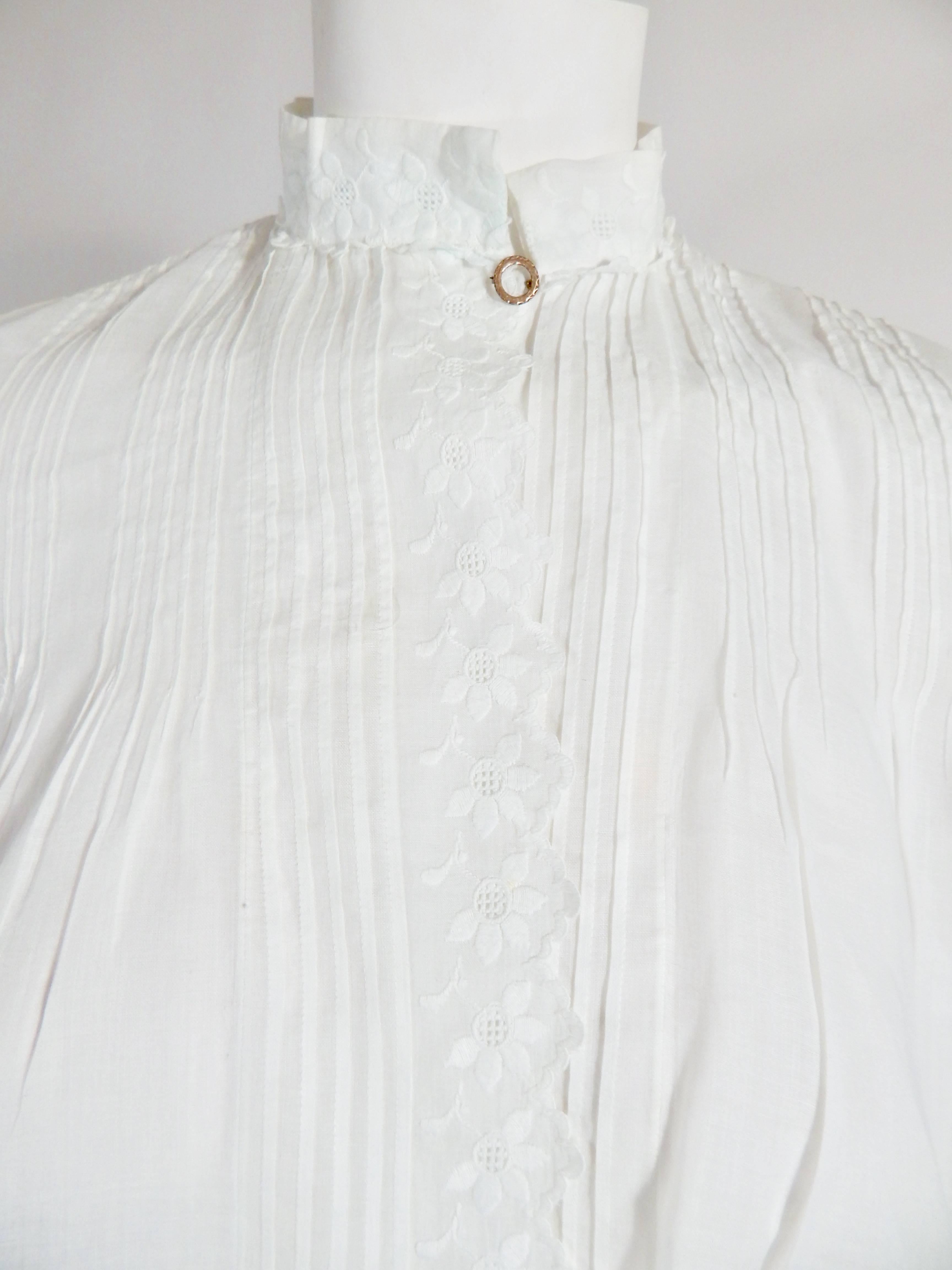Embroidered Edwardian Blouse In Excellent Condition For Sale In Long Island City, NY