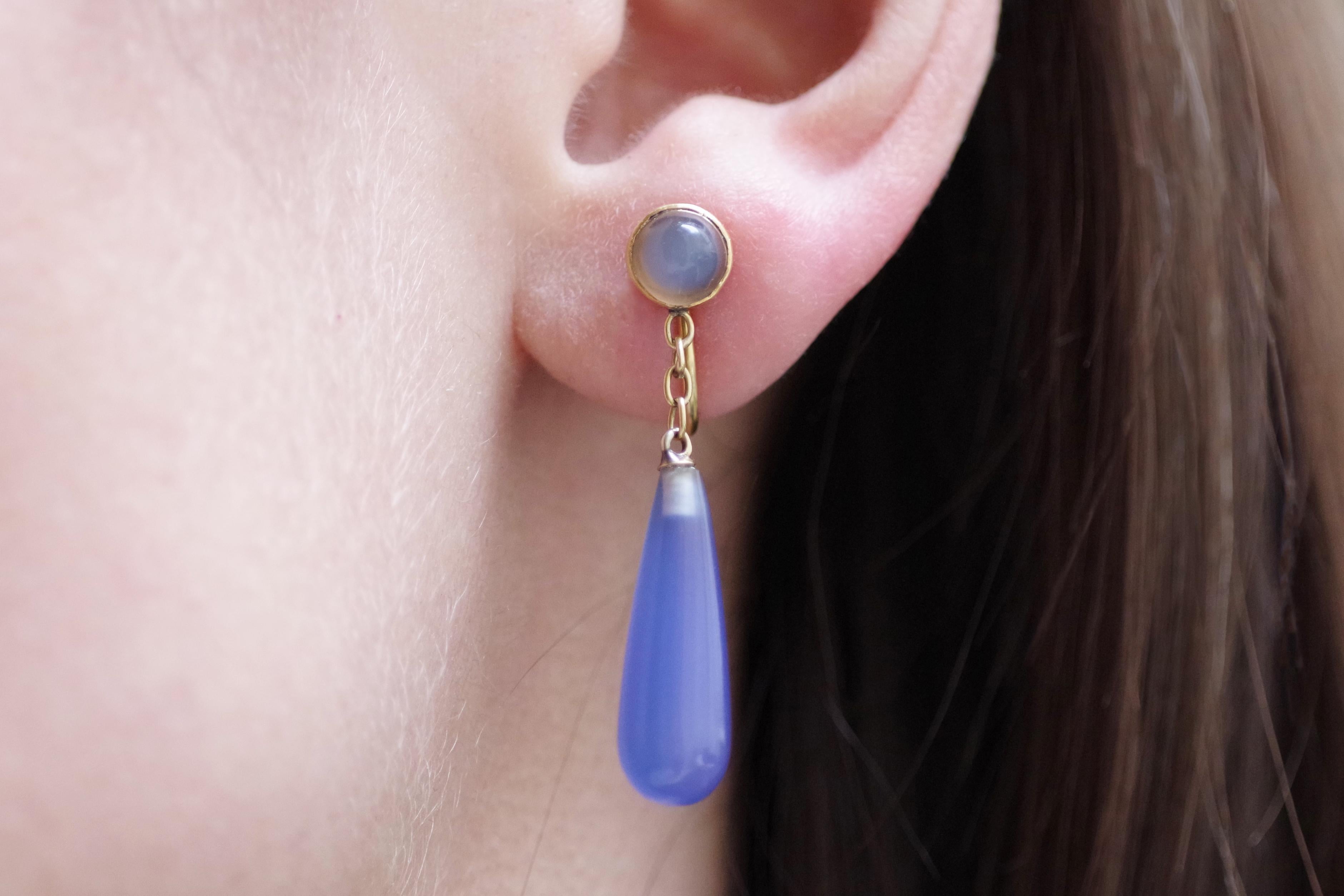 Edwardian blue chalcedony earrings in 18-karat yellow gold In Fair Condition For Sale In PARIS, FR