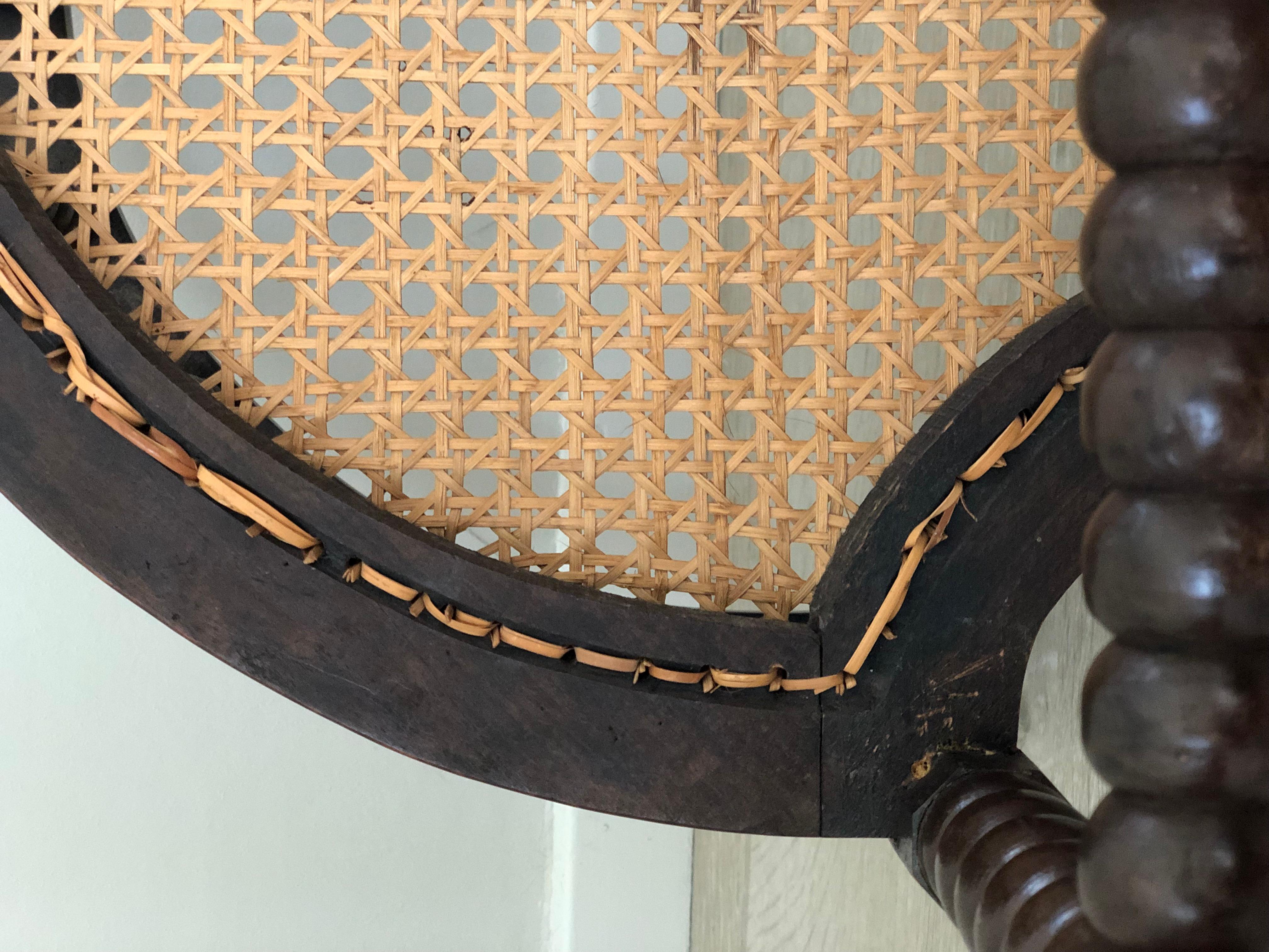 Fauteuil Bobbin édouardien avec canne début du 20ème siècle en vente 3