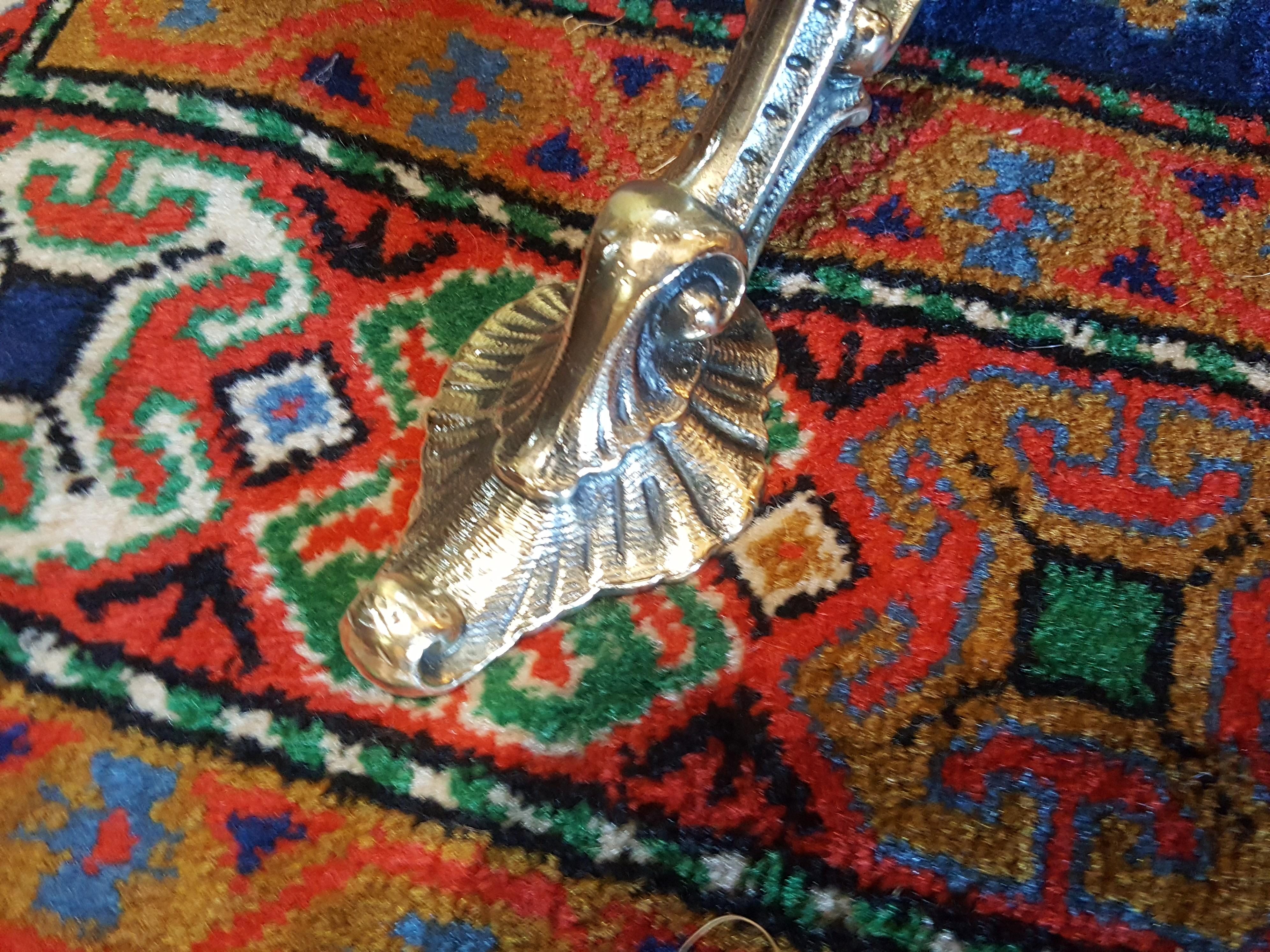 Early 20th Century Edwardian Brass Adjustable Standard Oil Lamp For Sale