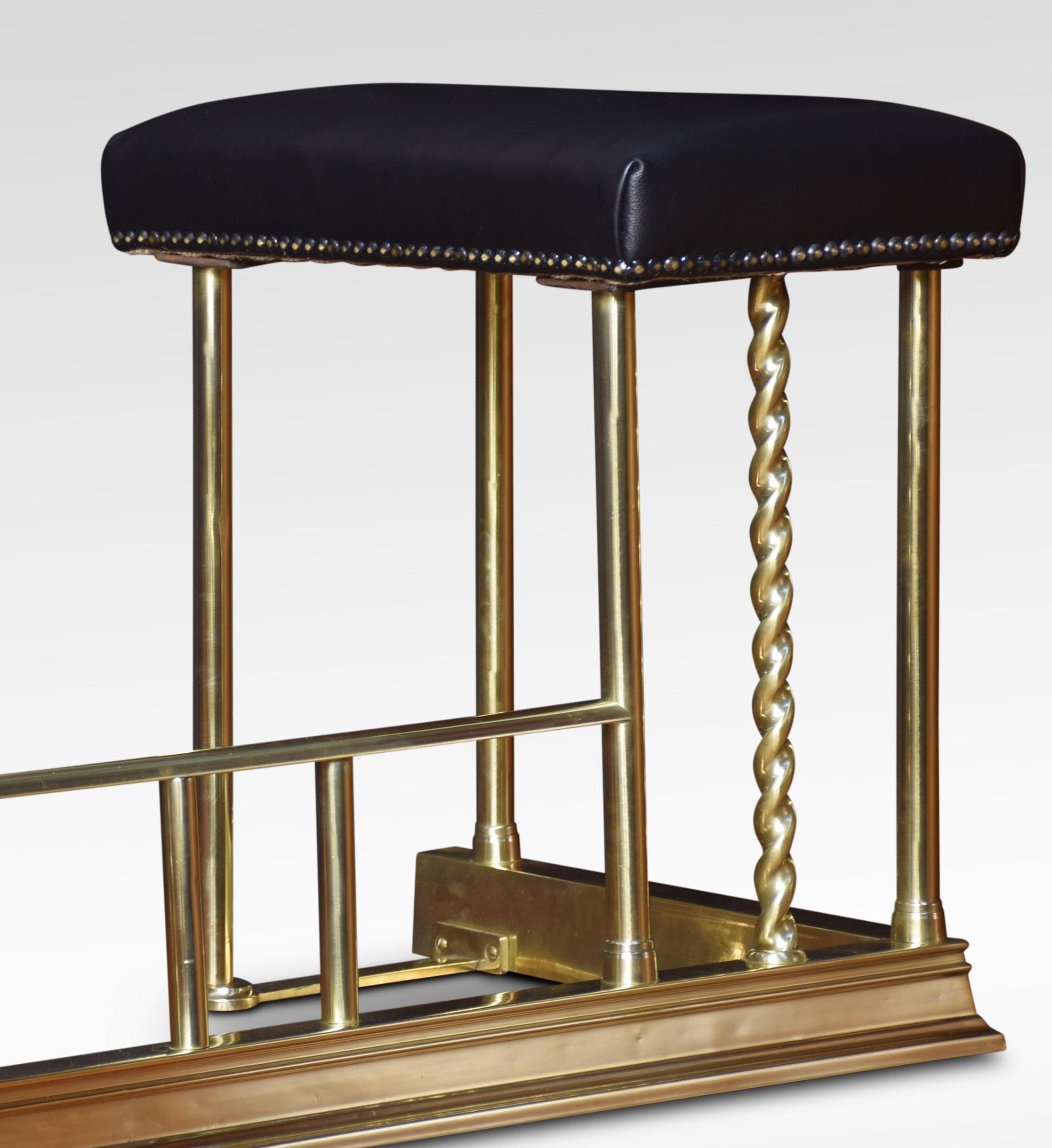 Brass club fender, with black leather stools above square supports. All raised up on a shaped plinth.
Dimensions
Height 19.5 inches
External measurements
Length 57.5 inches
Depth 17.5 inches
Internal measurements
Length 37 inches
Depth 12.5