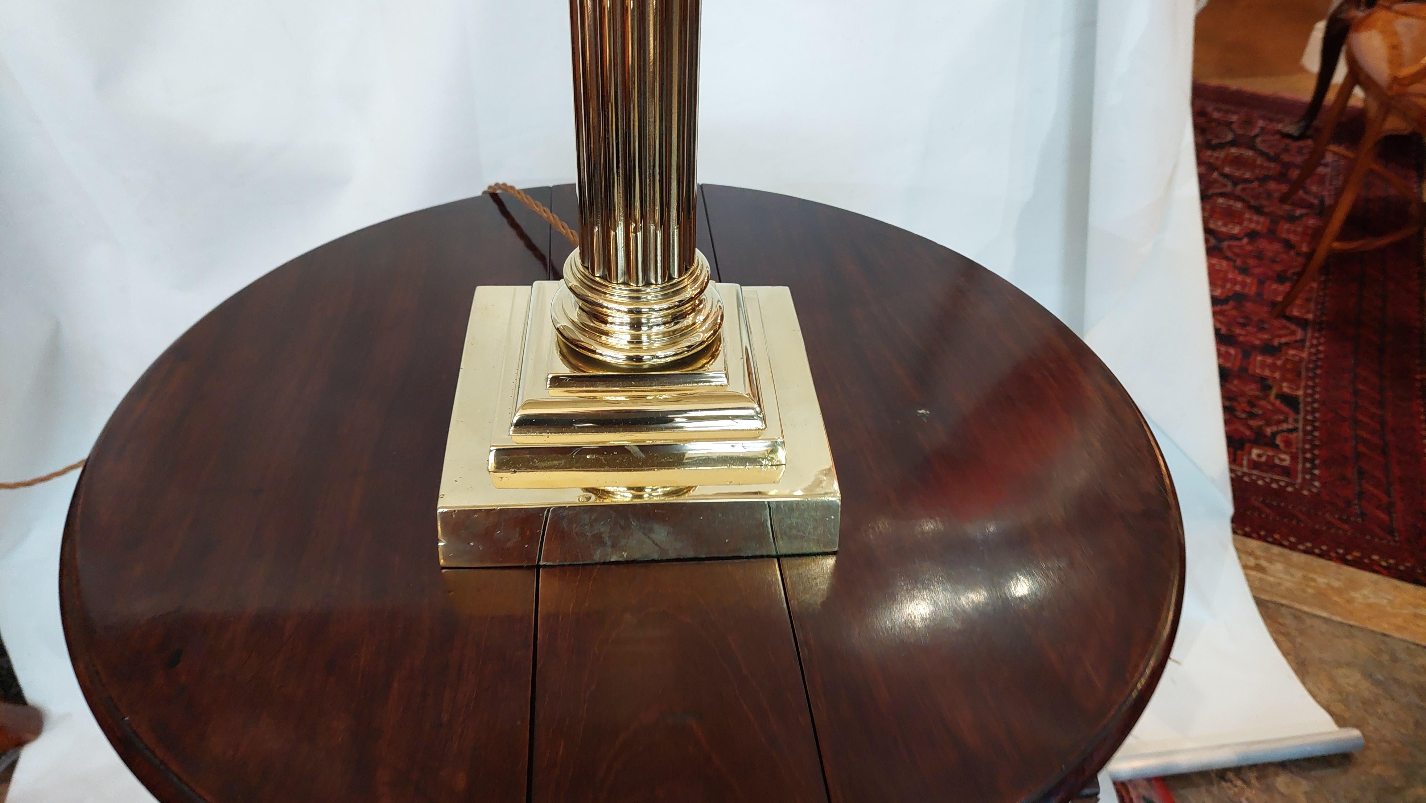 Edwardian Brass Corinthian Column Table Lamp with stepped platform base  - 16