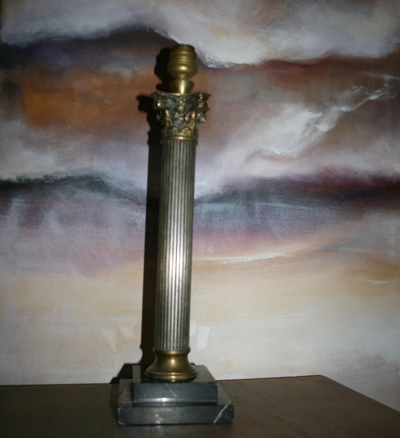Edwardian Brass and Marble Corinthian Column Table Lamp.Early 20th Century 5